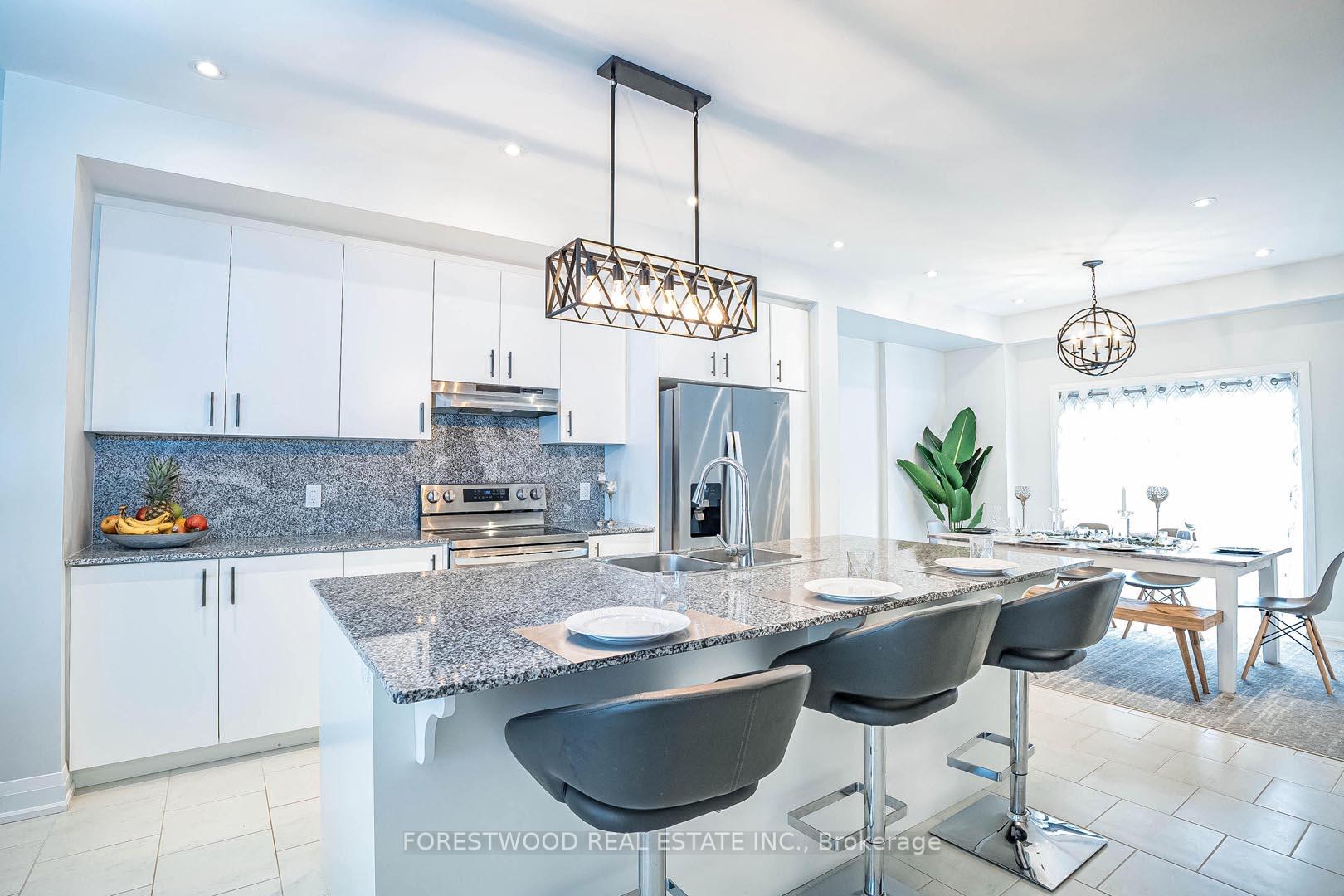 Photo 16 of 53 Humberstone Drive, Halton Hills, Georgetown — HOMEH