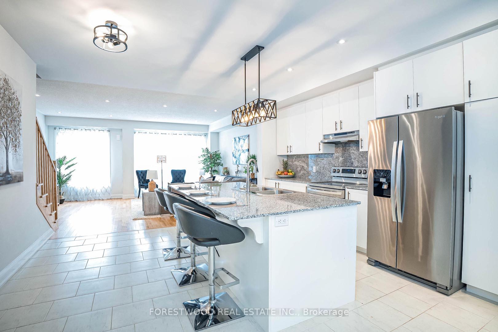 Photo 18 of 53 Humberstone Drive, Halton Hills, Georgetown — HOMEH