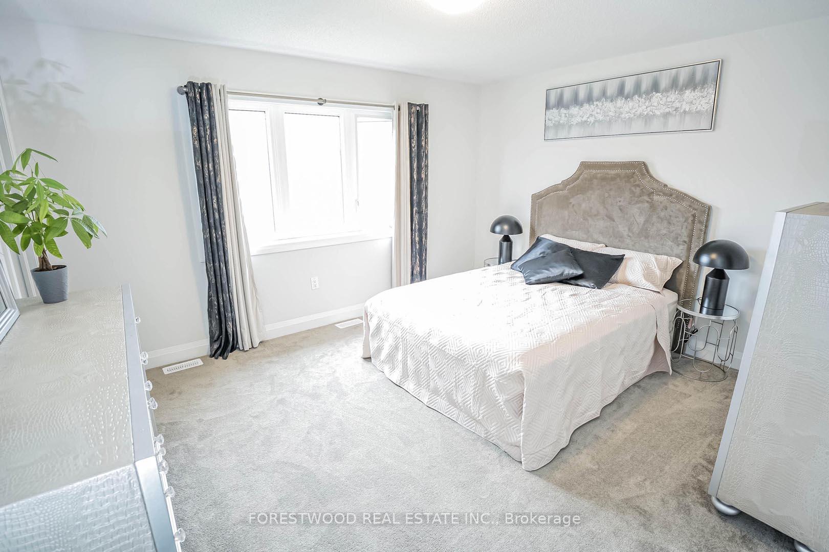 Photo 29 of 53 Humberstone Drive, Halton Hills, Georgetown — HOMEH