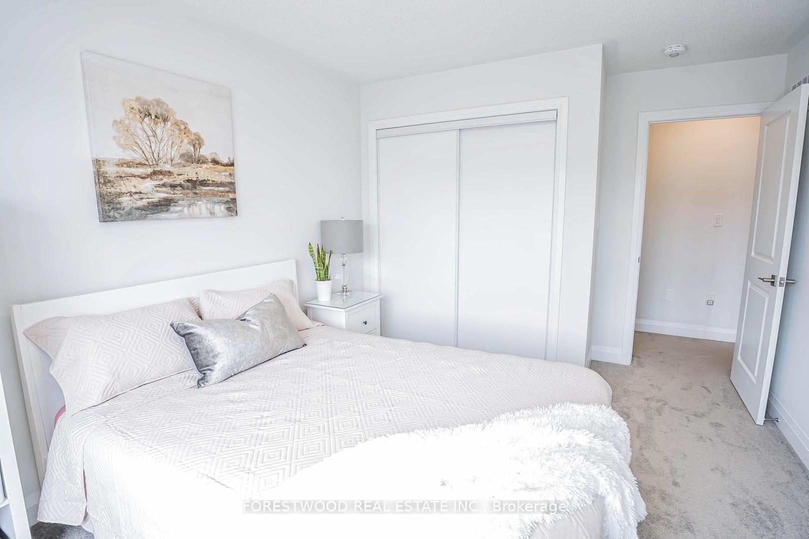 Photo 36 of 53 Humberstone Drive, Halton Hills, Georgetown — HOMEH