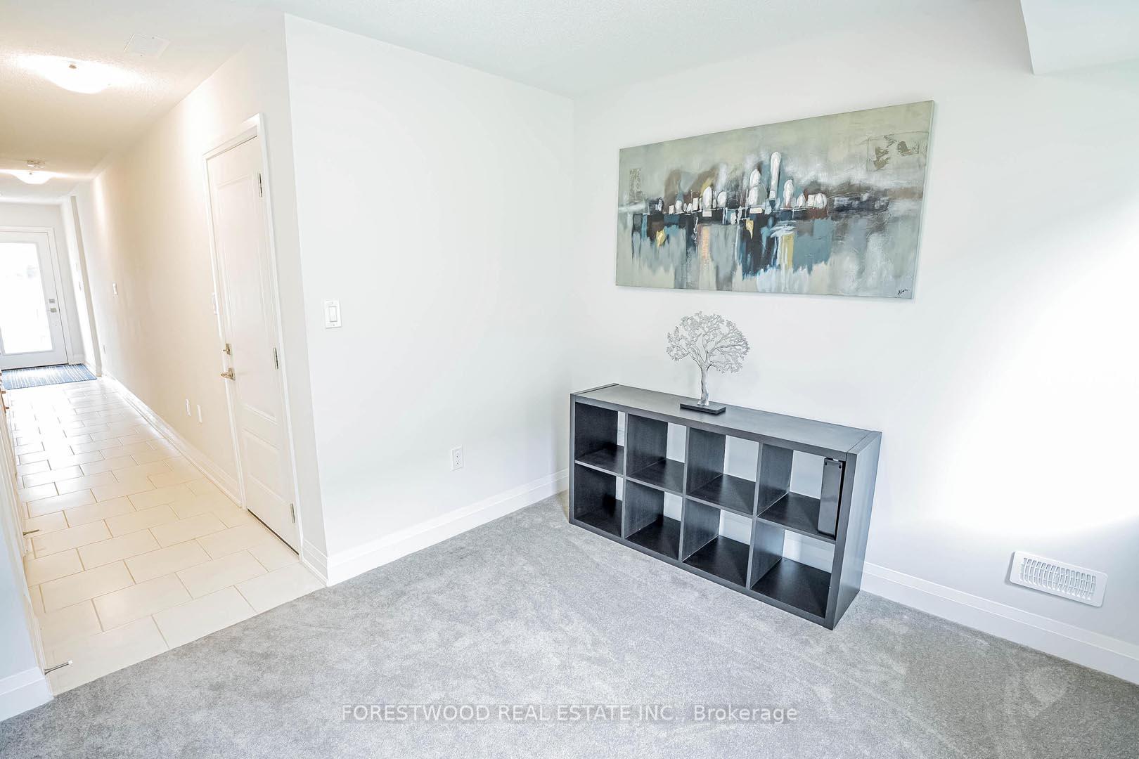 Photo 44 of 53 Humberstone Drive, Halton Hills, Georgetown — HOMEH
