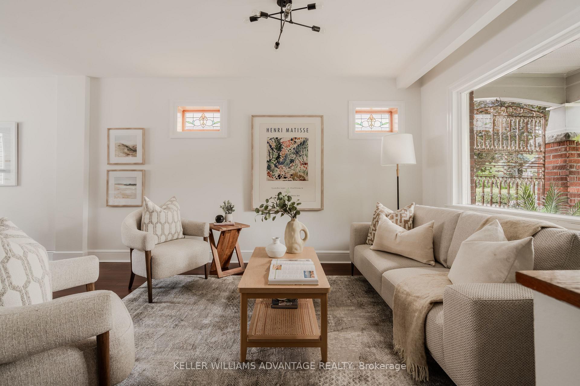 Photo 2 of 5 Hemlock Avenue, Toronto, Woodbine Corridor — HOMEH