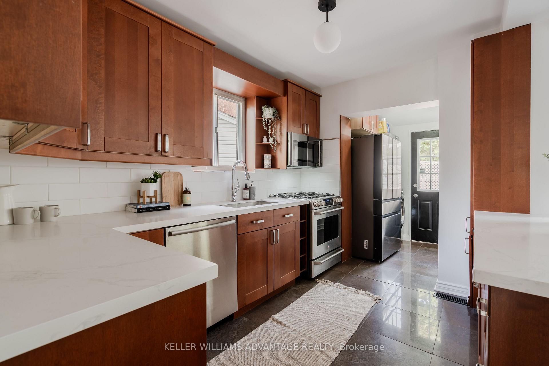 Photo 11 of 5 Hemlock Avenue, Toronto, Woodbine Corridor — HOMEH