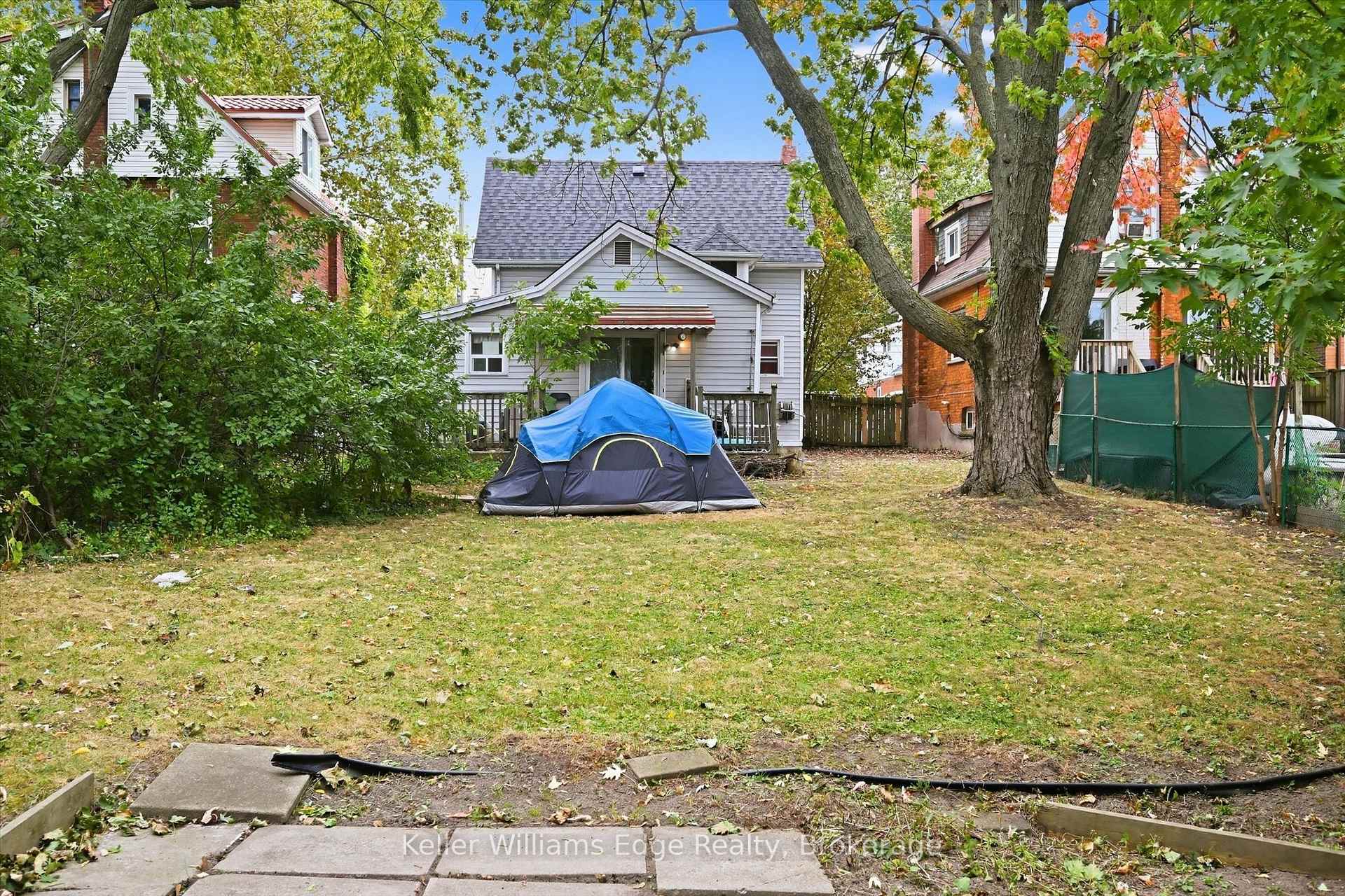 Photo 6 of 24 Brucedale Avenue W, Hamilton, Southam — HOMEH