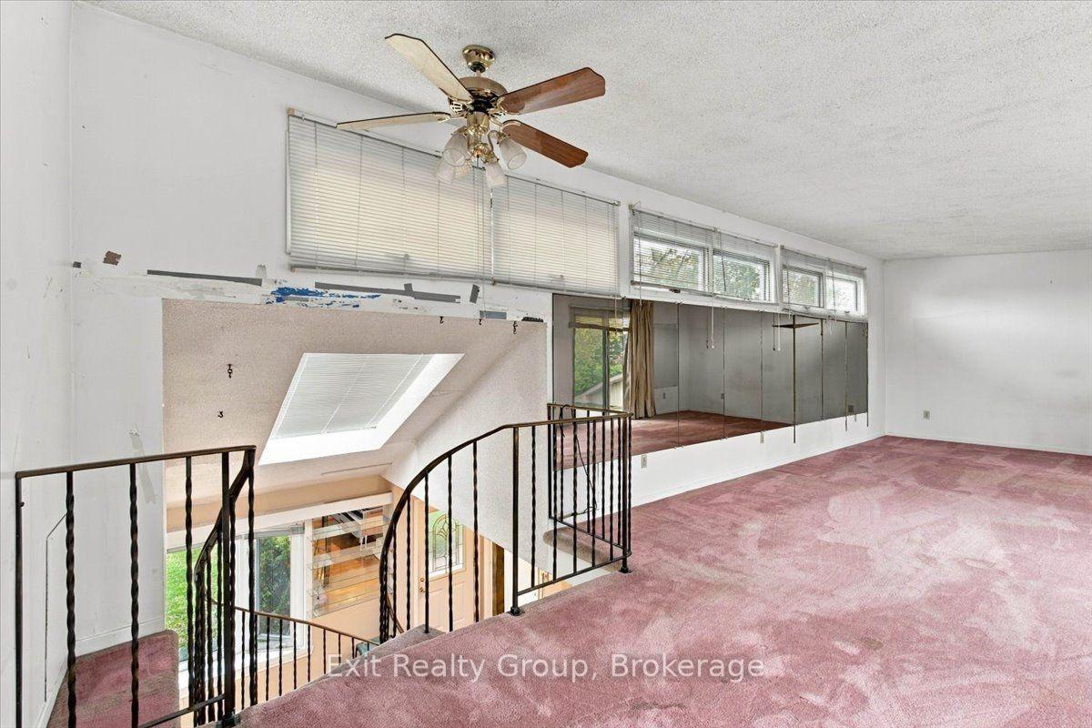 Photo 18 of 102 Orchard Drive, Belleville, Belleville Ward — HOMEH