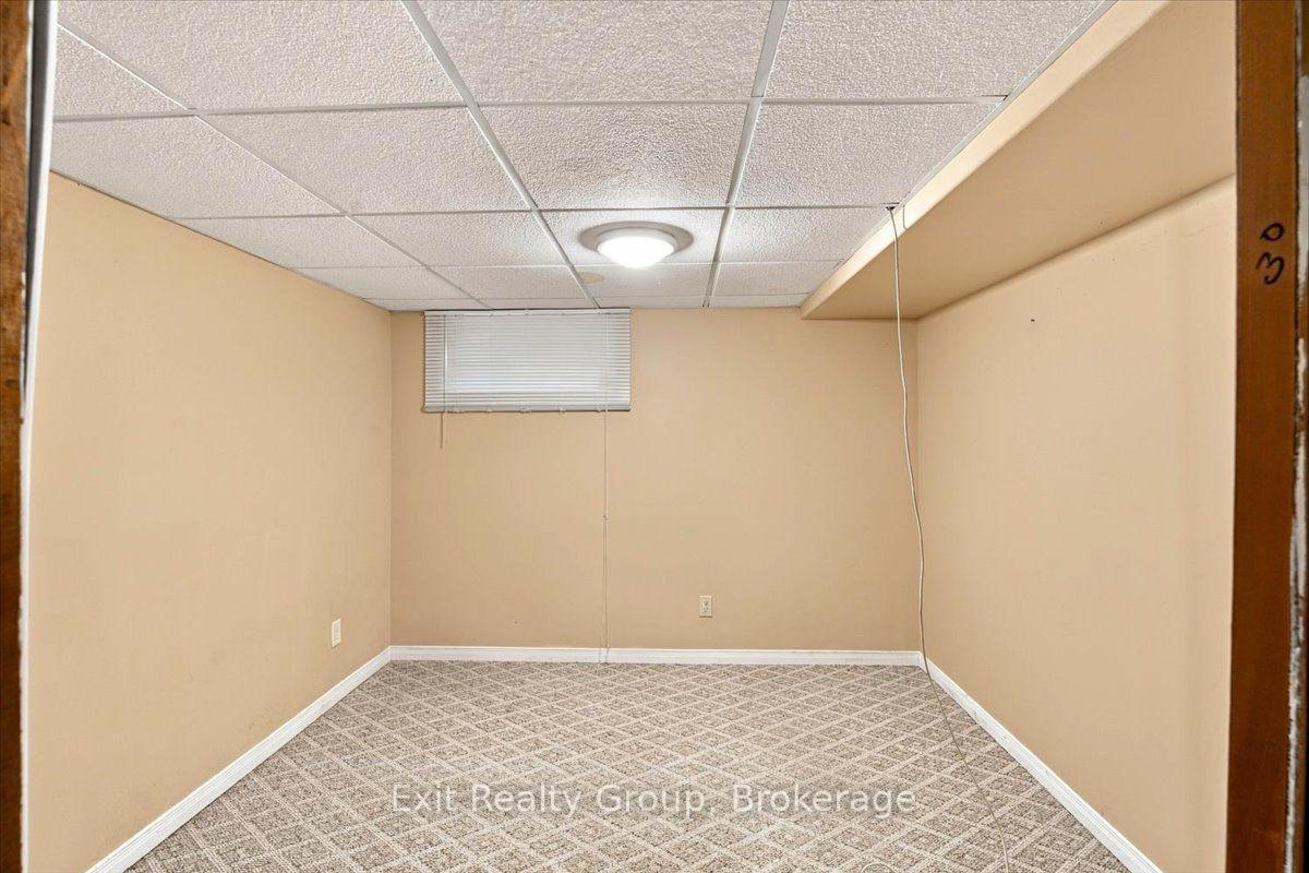 Photo 21 of 102 Orchard Drive, Belleville, Belleville Ward — HOMEH