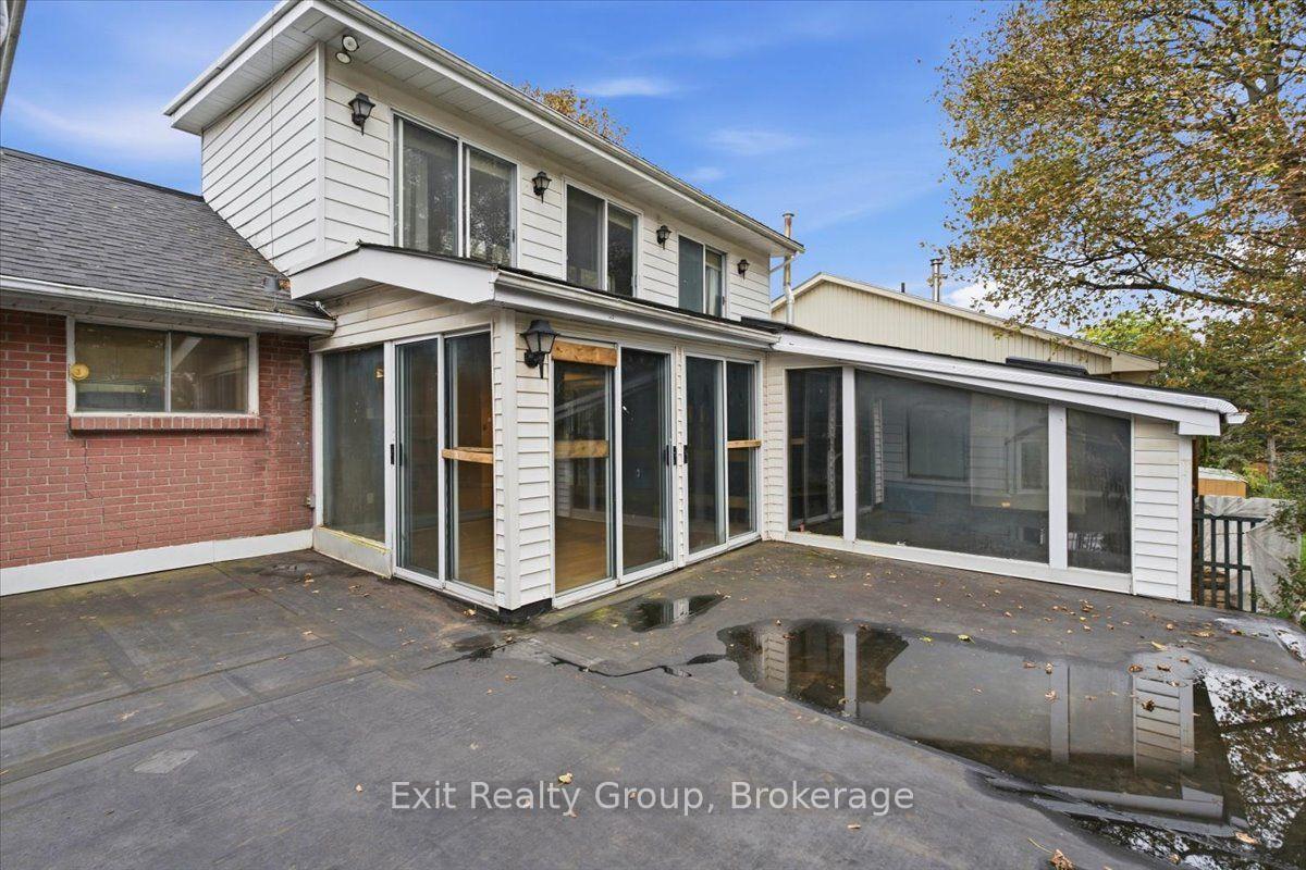 Photo 26 of 102 Orchard Drive, Belleville, Belleville Ward — HOMEH