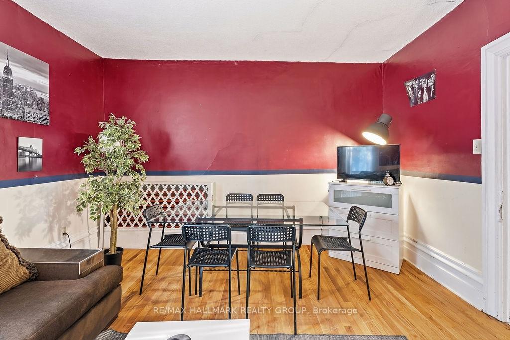 Photo 16 of Unit 2, 155 Stewart Street, Ottawa, Sandy Hill — HOMEH