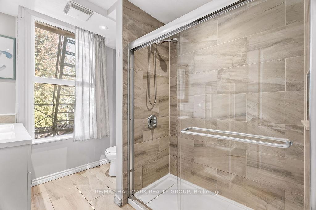 Photo 19 of Unit 2, 155 Stewart Street, Ottawa, Sandy Hill — HOMEH