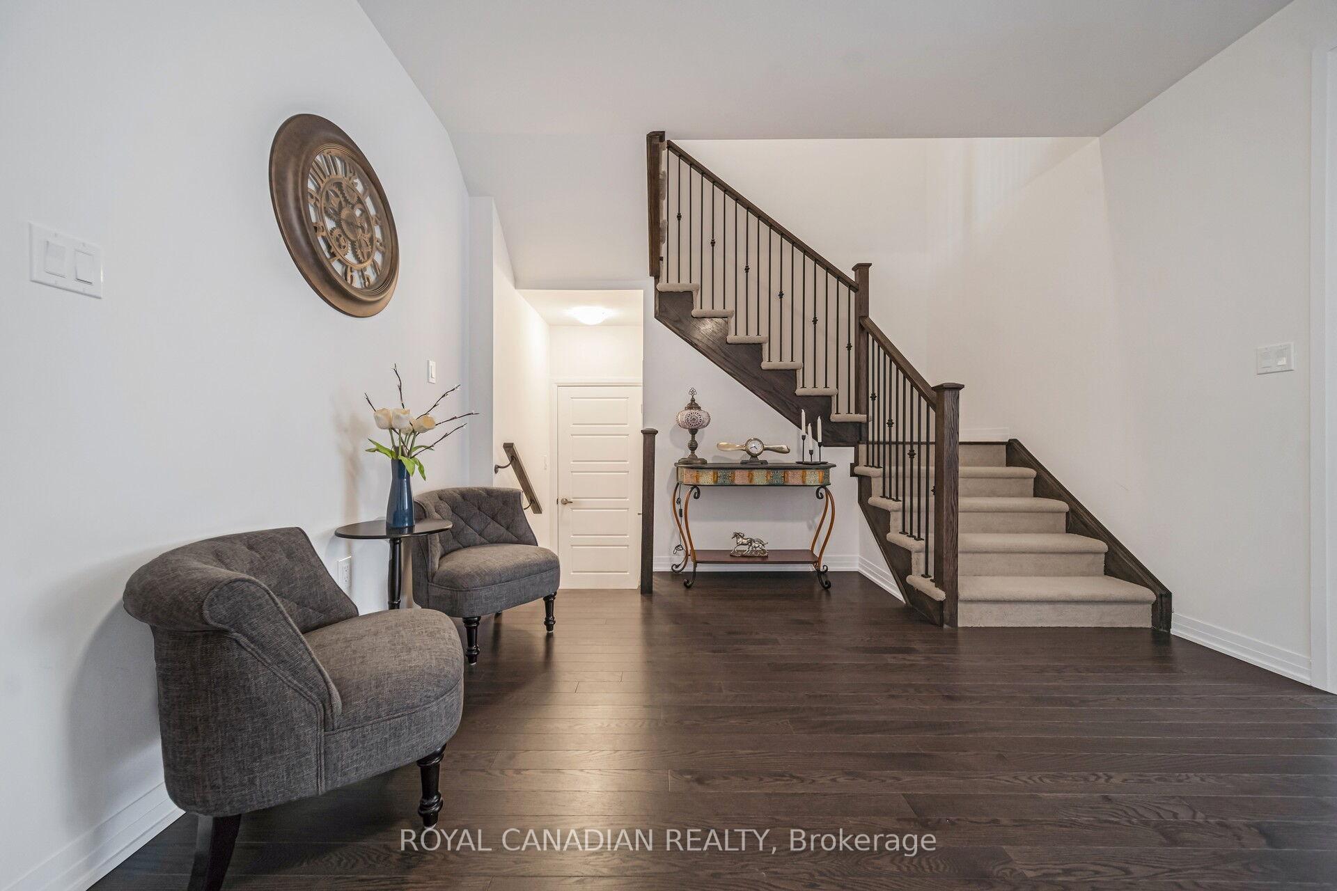 Photo 8 of 87 Soules Square, Hamilton, Binbrook — HOMEH