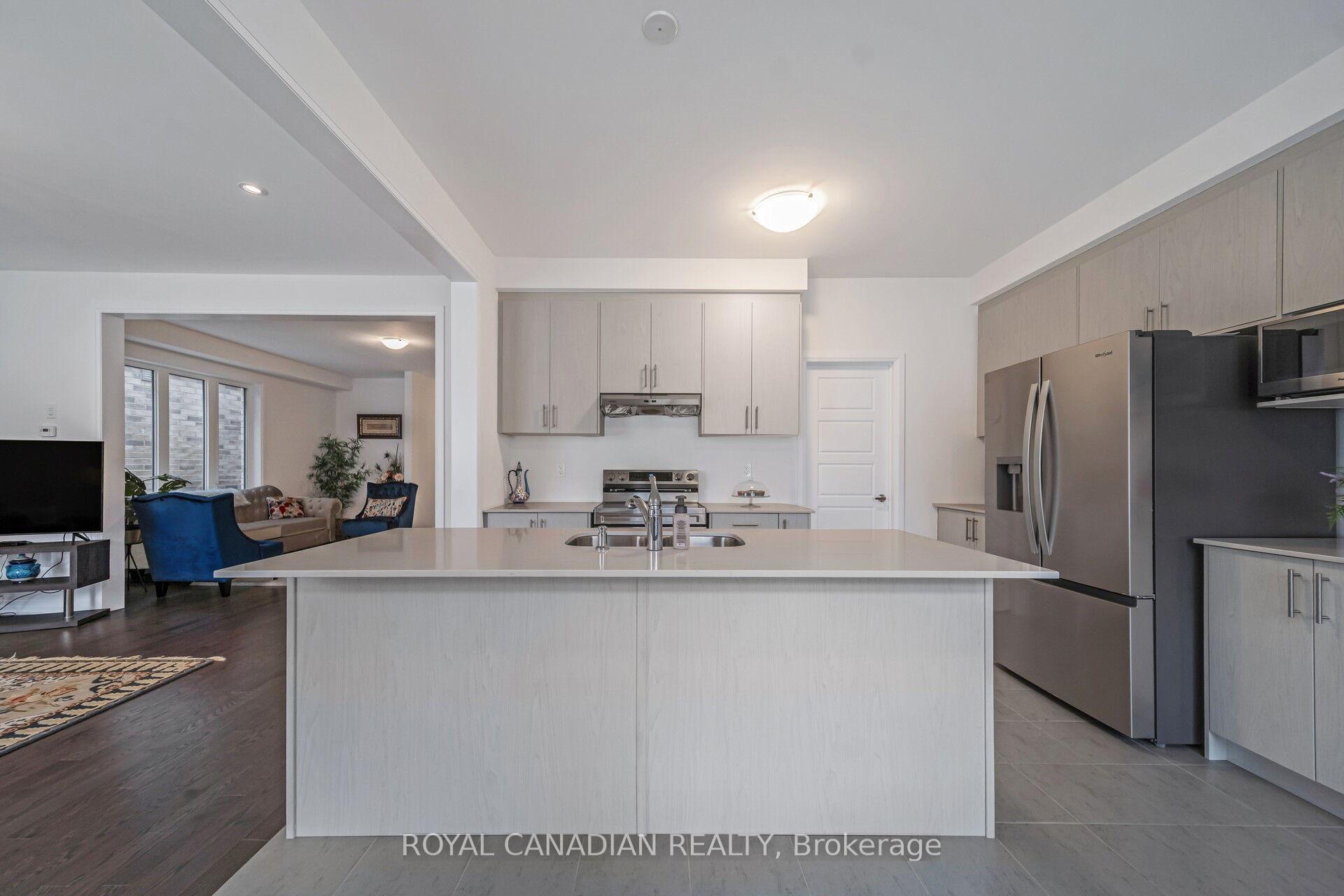 Photo 25 of 87 Soules Square, Hamilton, Binbrook — HOMEH