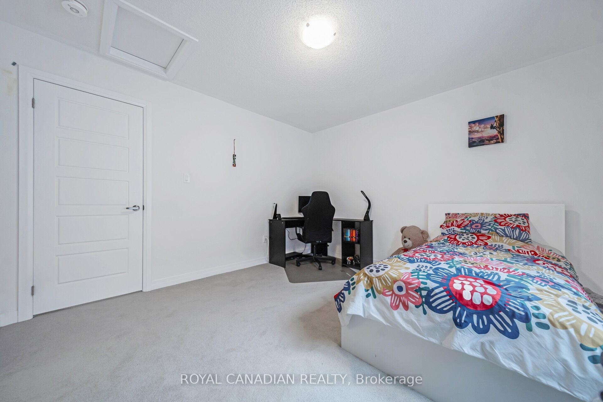 Photo 33 of 87 Soules Square, Hamilton, Binbrook — HOMEH
