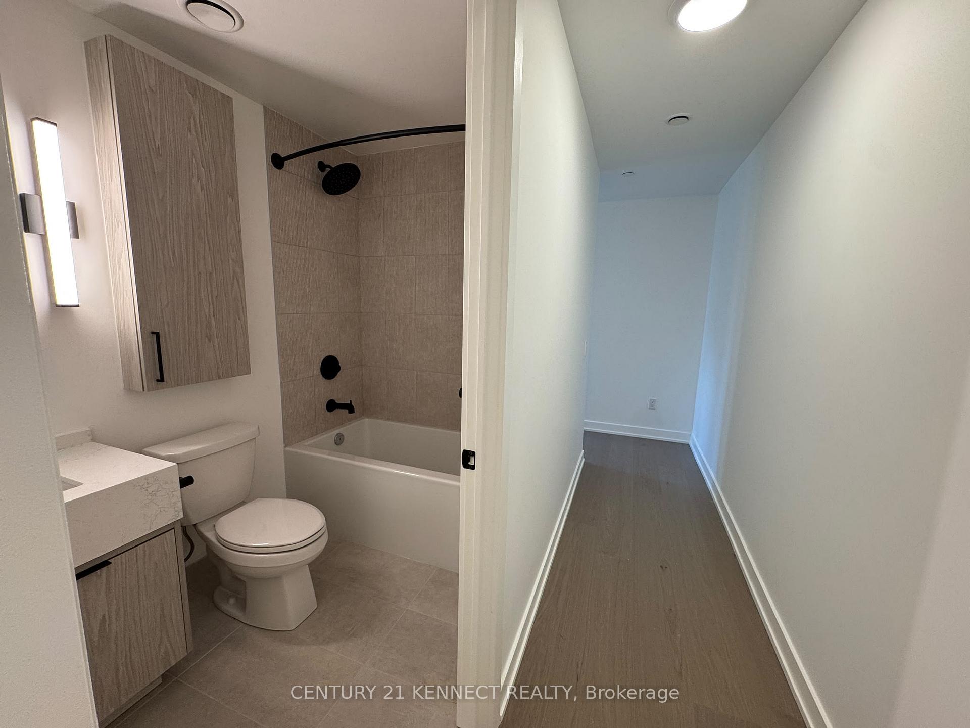 Photo 7 of Unit 527, 91 Montclair Avenue, Toronto, Forest Hill South — HOMEH