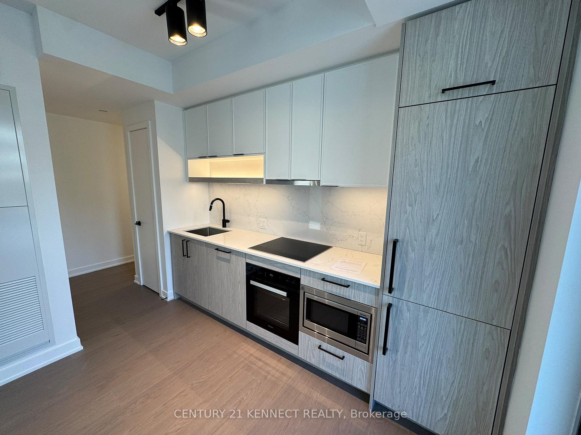 Photo 11 of Unit 527, 91 Montclair Avenue, Toronto, Forest Hill South — HOMEH
