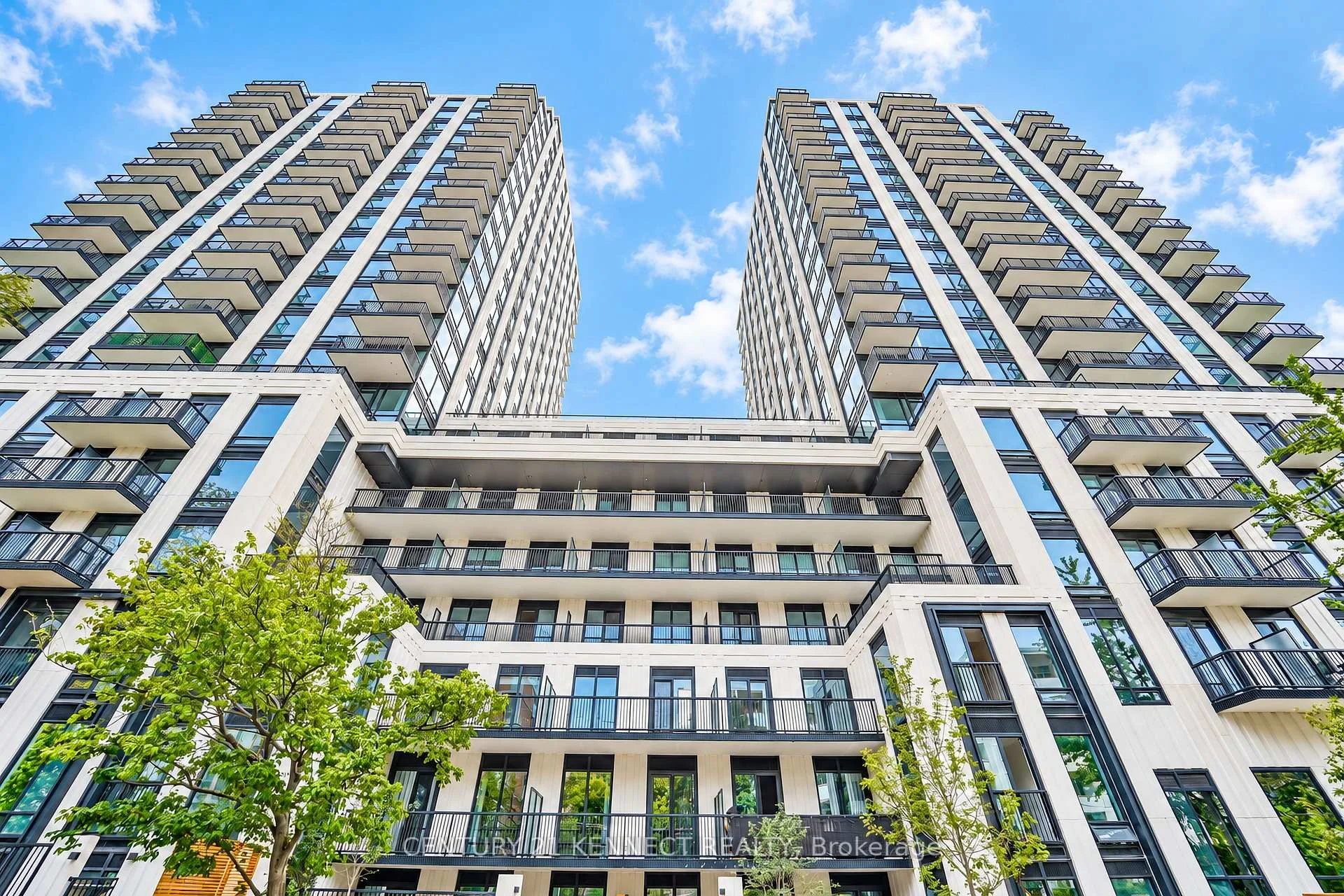 Photo 10 of Unit 527, 91 Montclair Avenue, Toronto, Forest Hill South — HOMEH