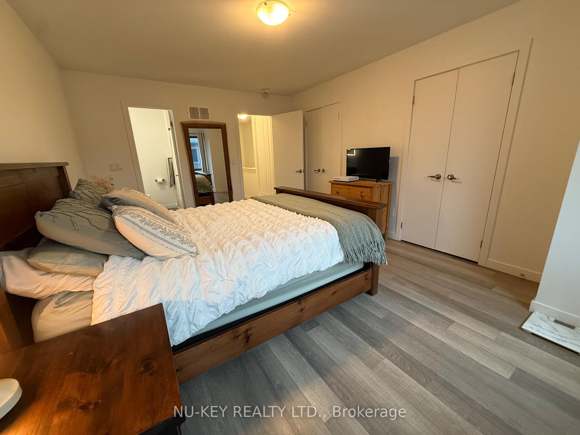 Photo 24 of Unit 81, 369 Essa Road, Barrie, Holly — HOMEH