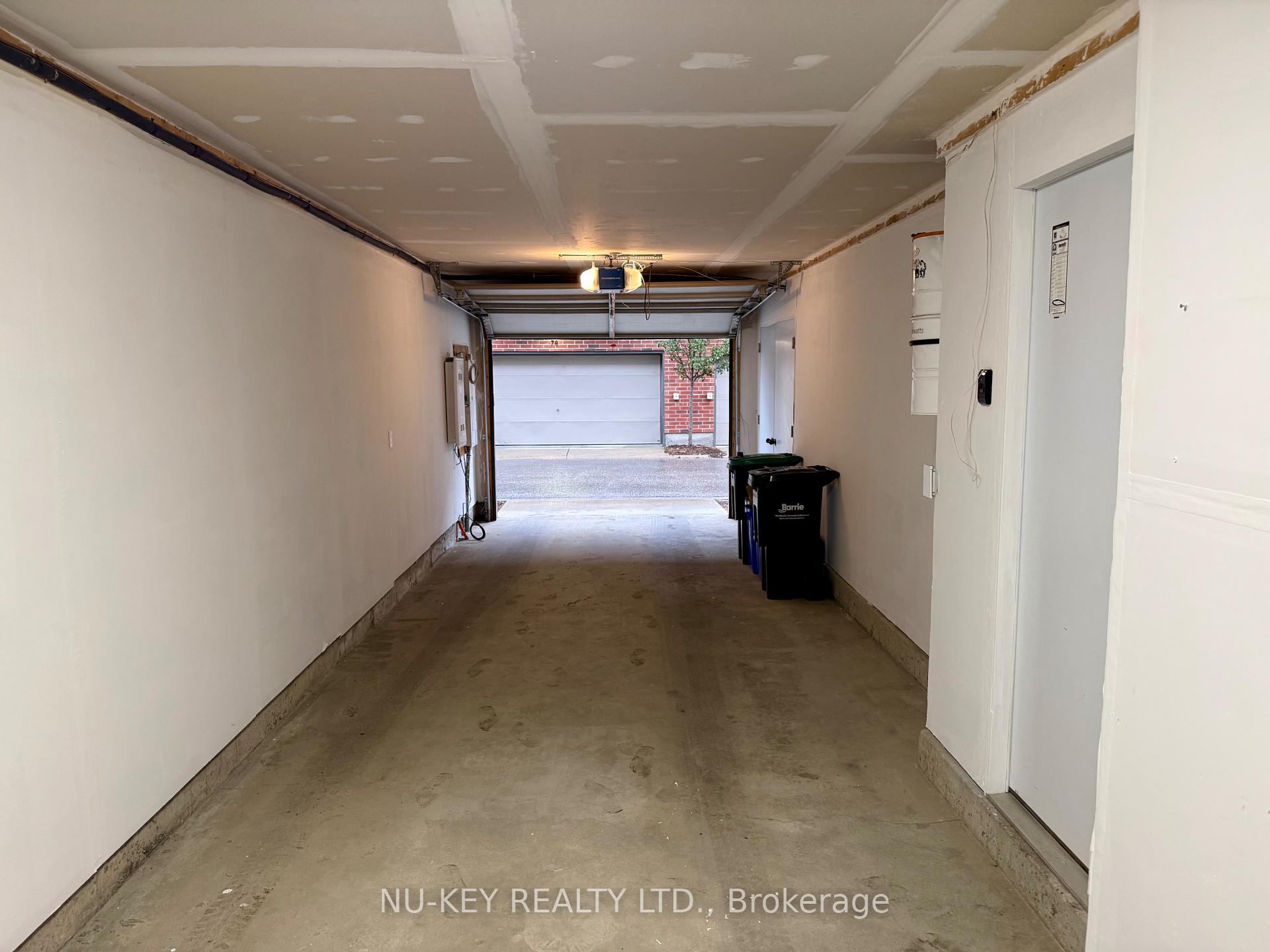 Photo 37 of Unit 81, 369 Essa Road, Barrie, Holly — HOMEH