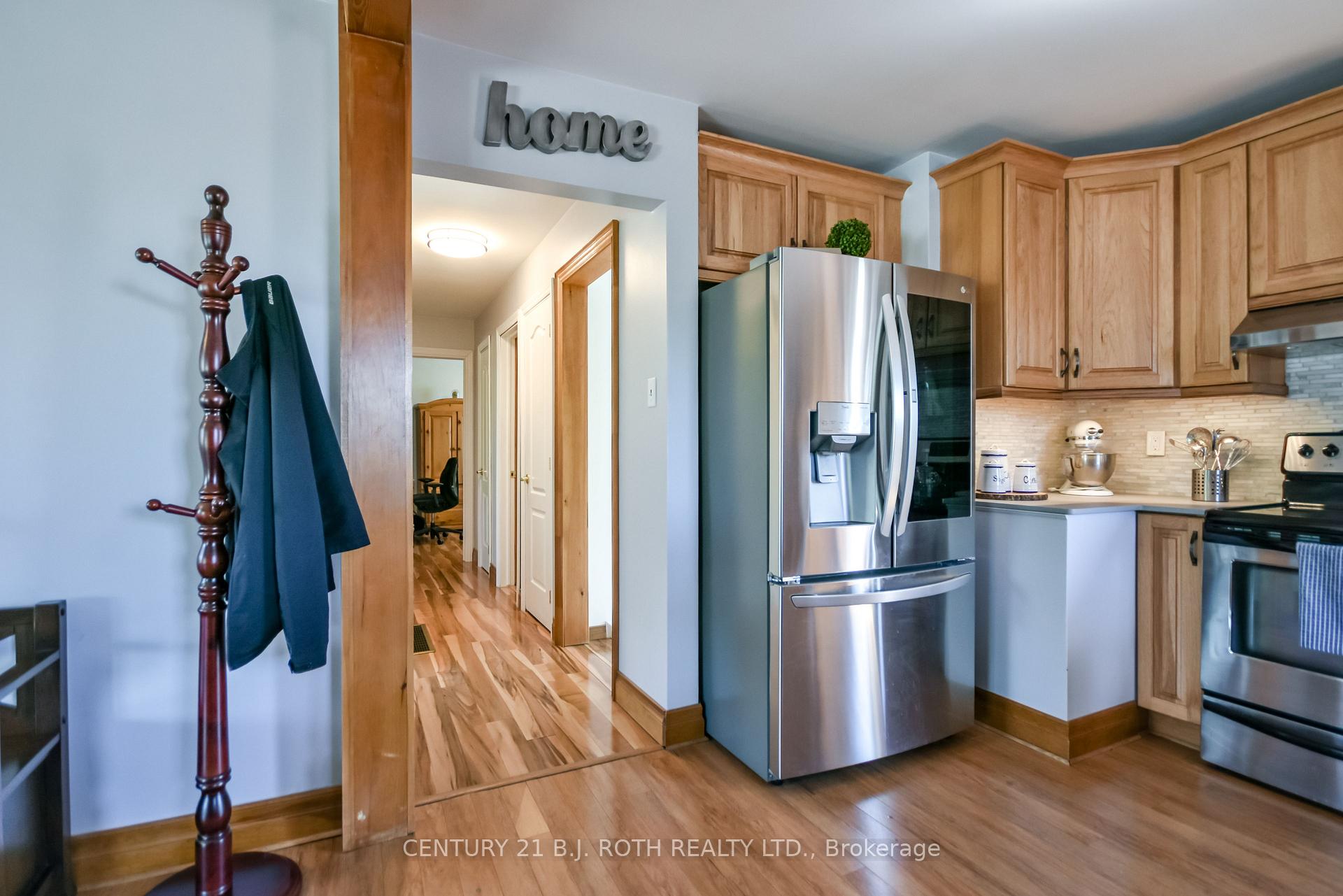 Photo 14 of 671 Simcoe Road, Bradford West Gwillimbury, Bradford — HOMEH