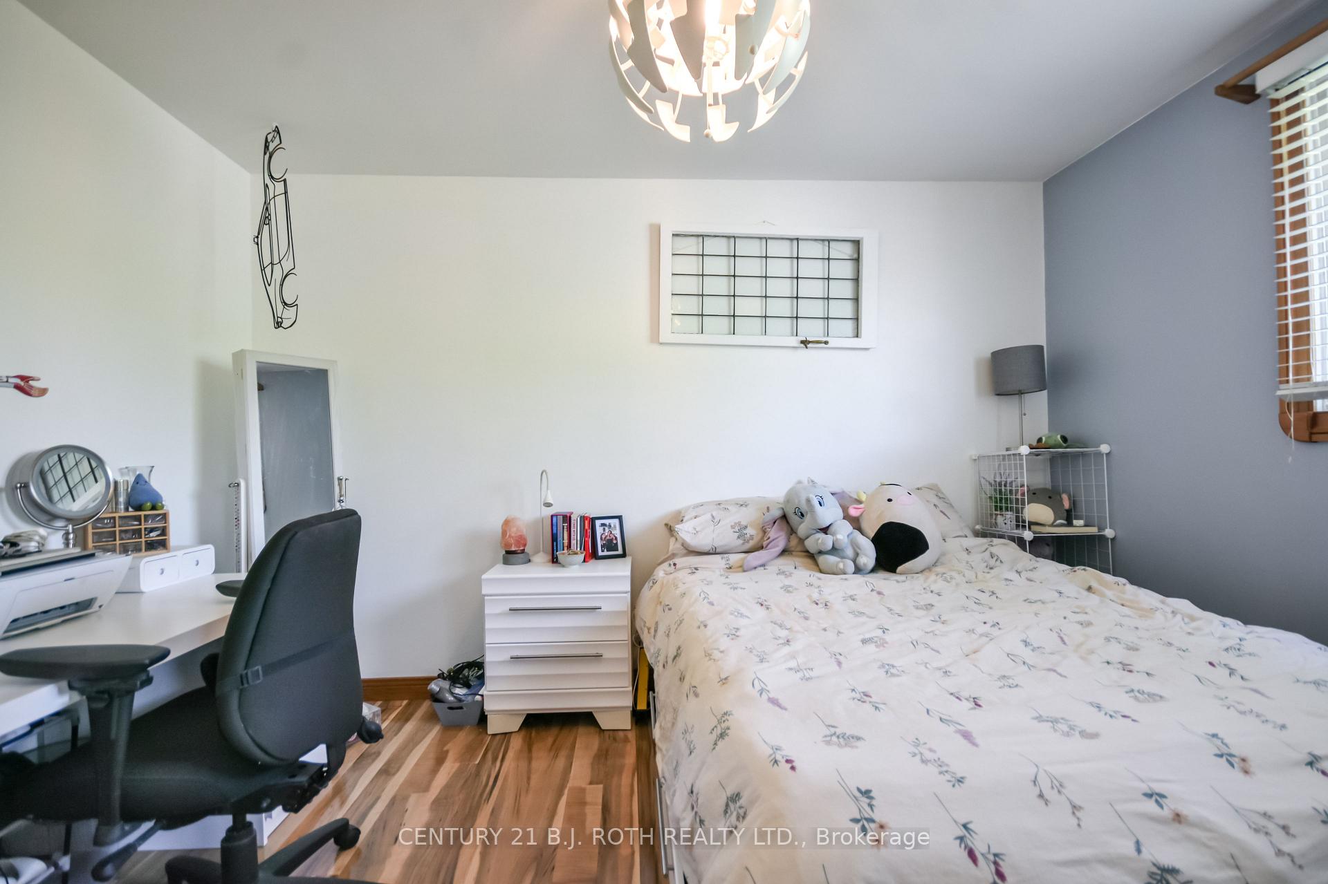 Photo 17 of 671 Simcoe Road, Bradford West Gwillimbury, Bradford — HOMEH