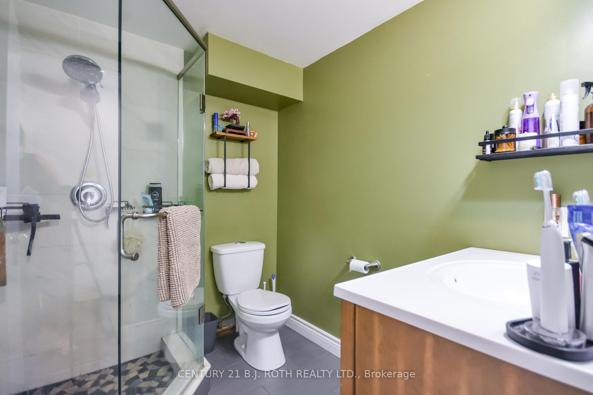 Photo 35 of 671 Simcoe Road, Bradford West Gwillimbury, Bradford — HOMEH