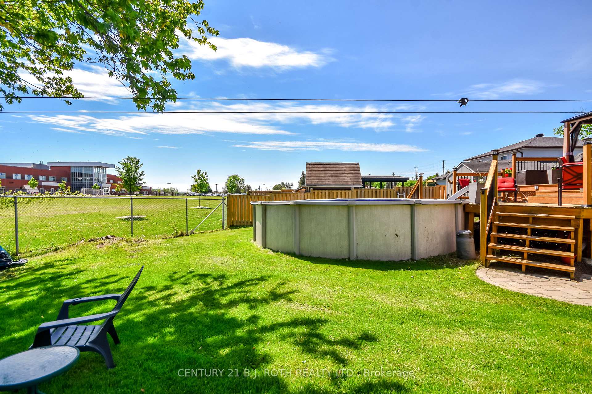 Photo 42 of 671 Simcoe Road, Bradford West Gwillimbury, Bradford — HOMEH