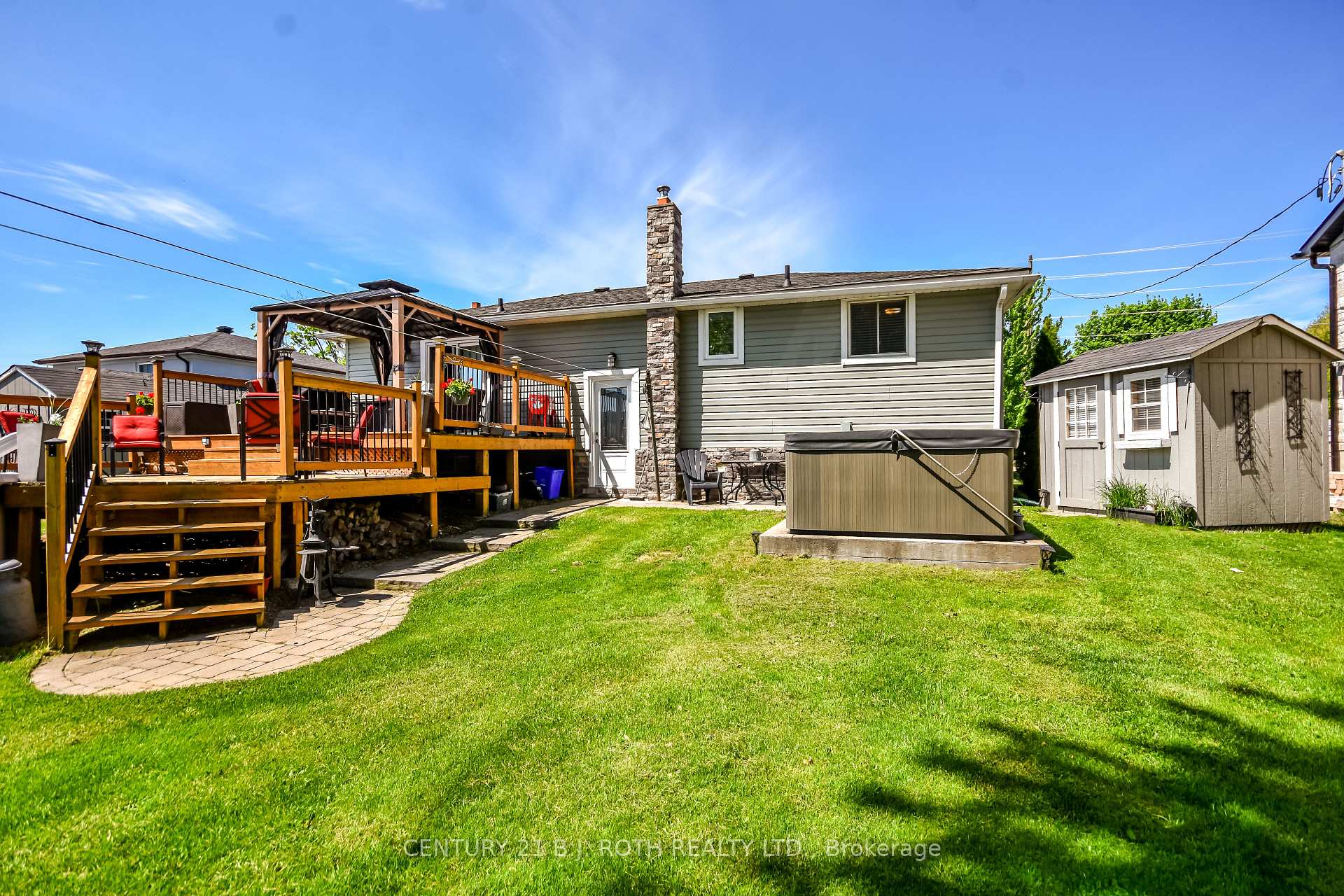 Photo 43 of 671 Simcoe Road, Bradford West Gwillimbury, Bradford — HOMEH