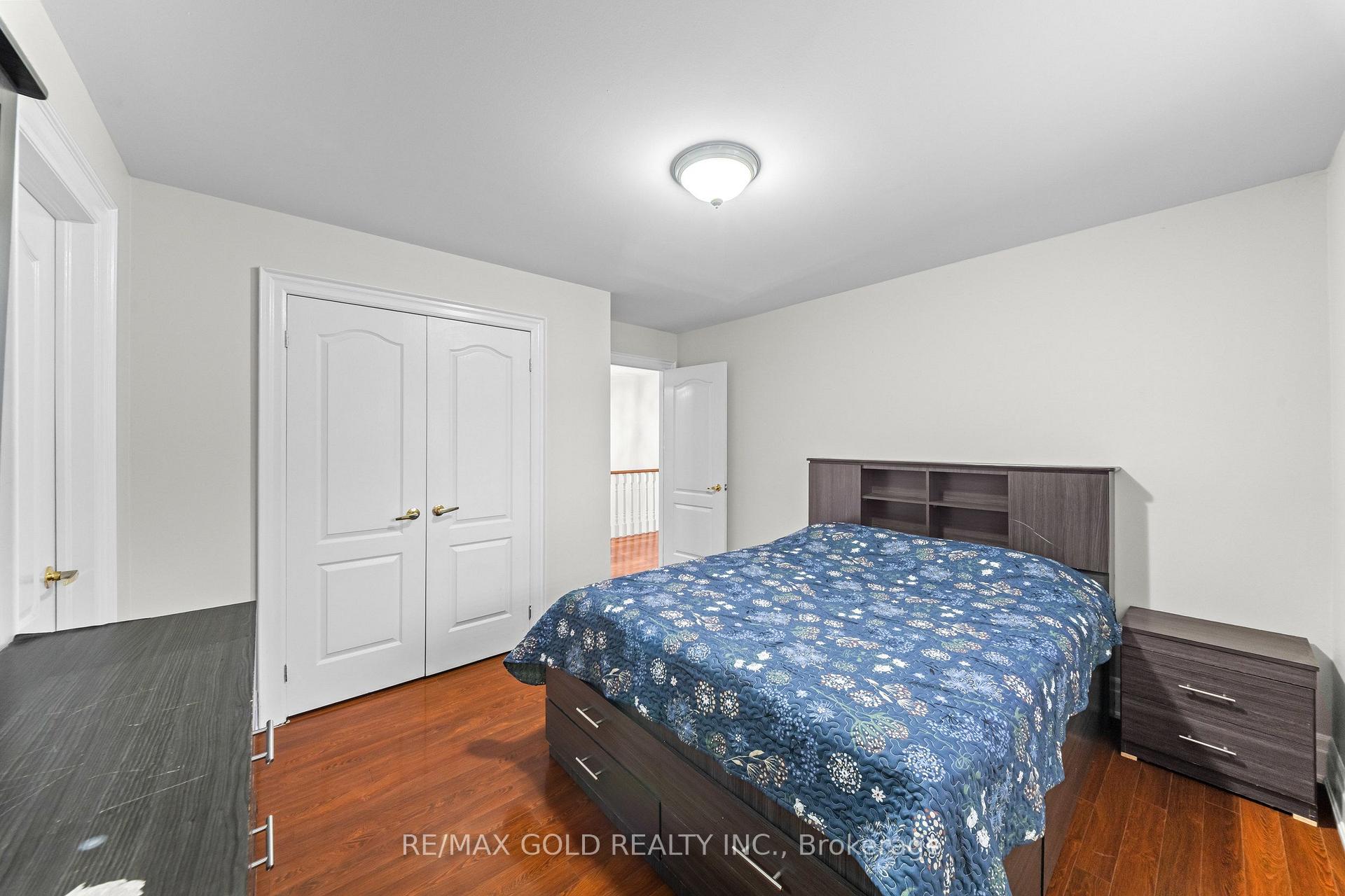 Photo 20 of 16 Regis Circle, Brampton, Vales of Castlemore North — HOMEH