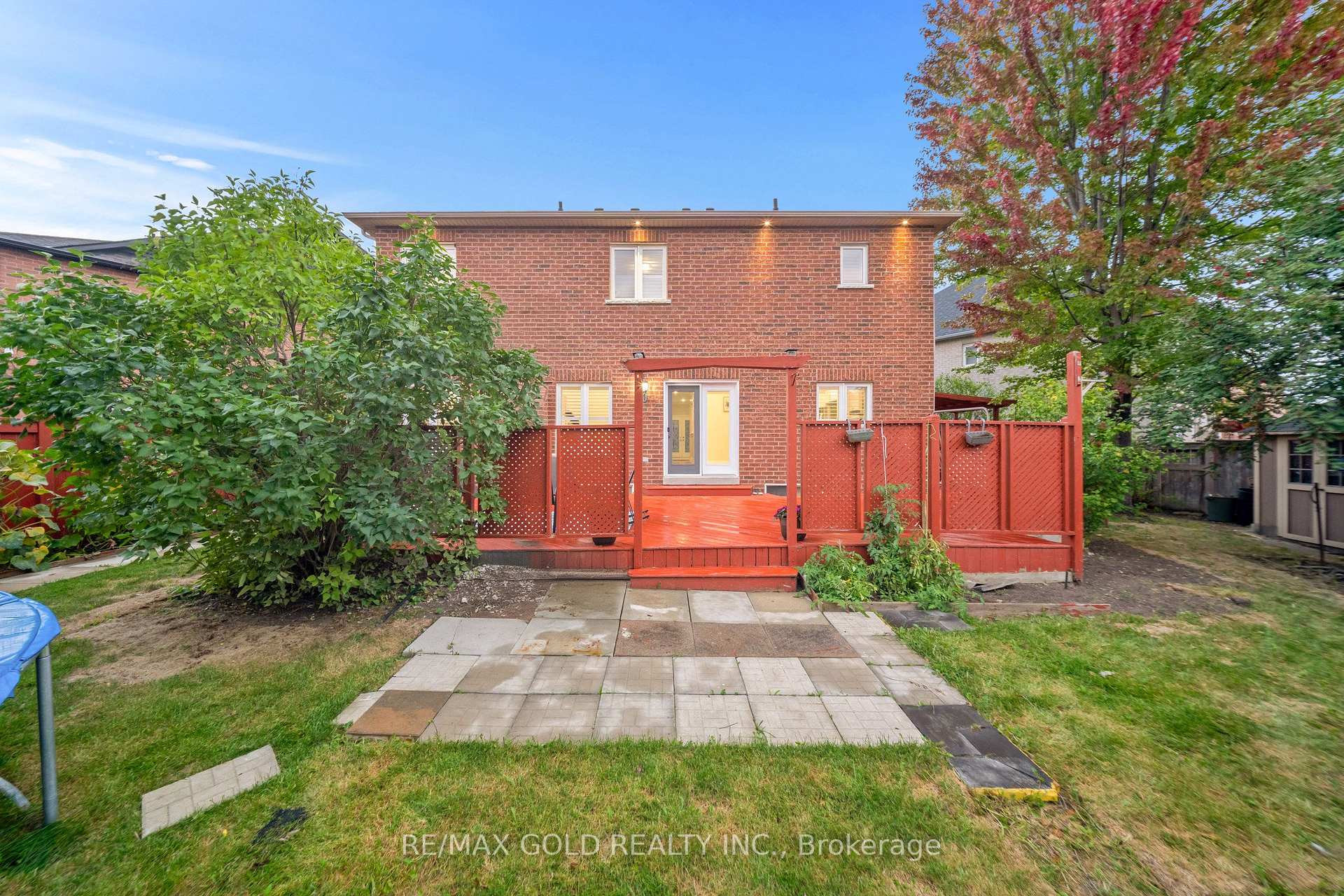 Photo 34 of 16 Regis Circle, Brampton, Vales of Castlemore North — HOMEH