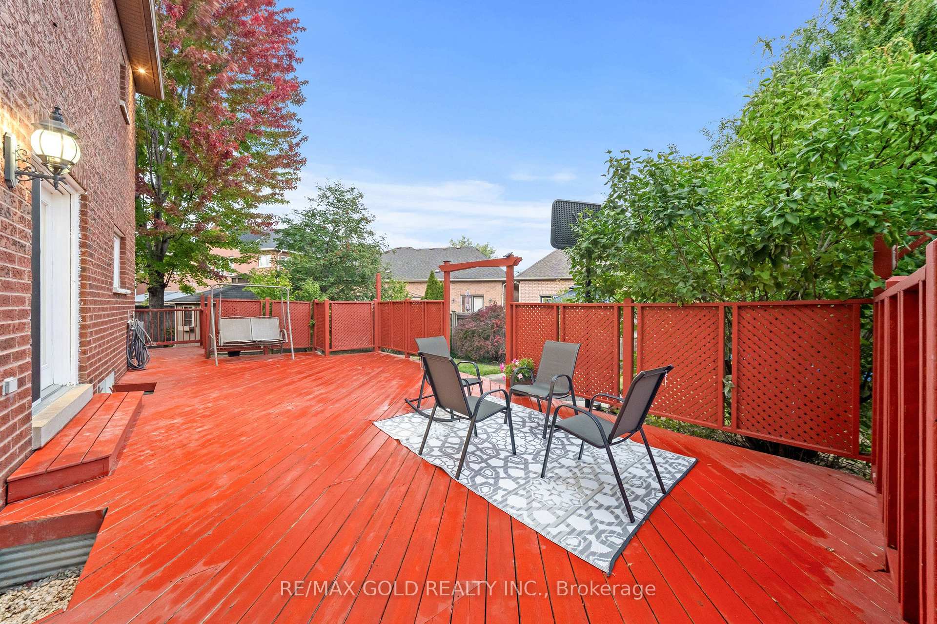 Photo 35 of 16 Regis Circle, Brampton, Vales of Castlemore North — HOMEH