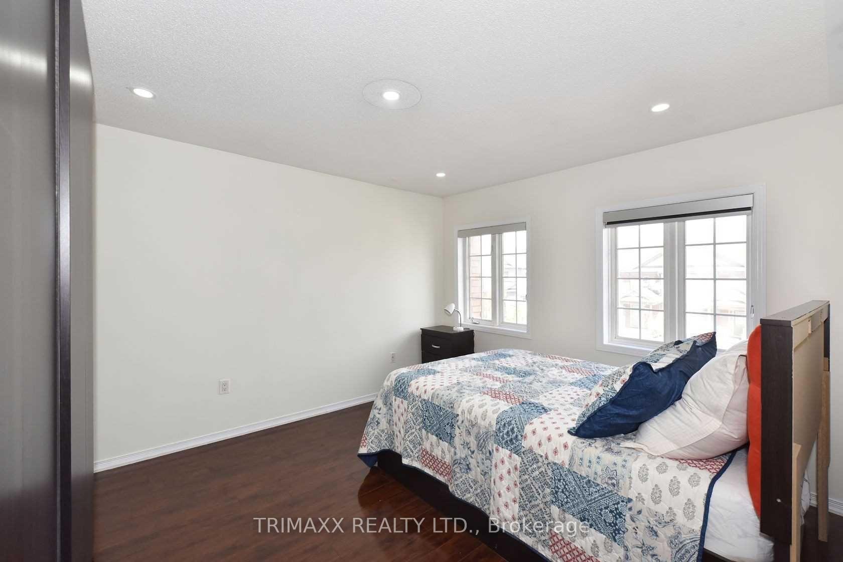 Photo 14 of 22 Quailvalley Drive, Brampton, Sandringham-Wellington — HOMEH