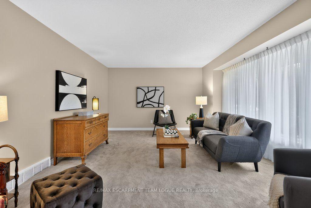 Photo 7 of 3236 First Avenue, Lincoln, Lincoln-Jordan/Vineland — HOMEH