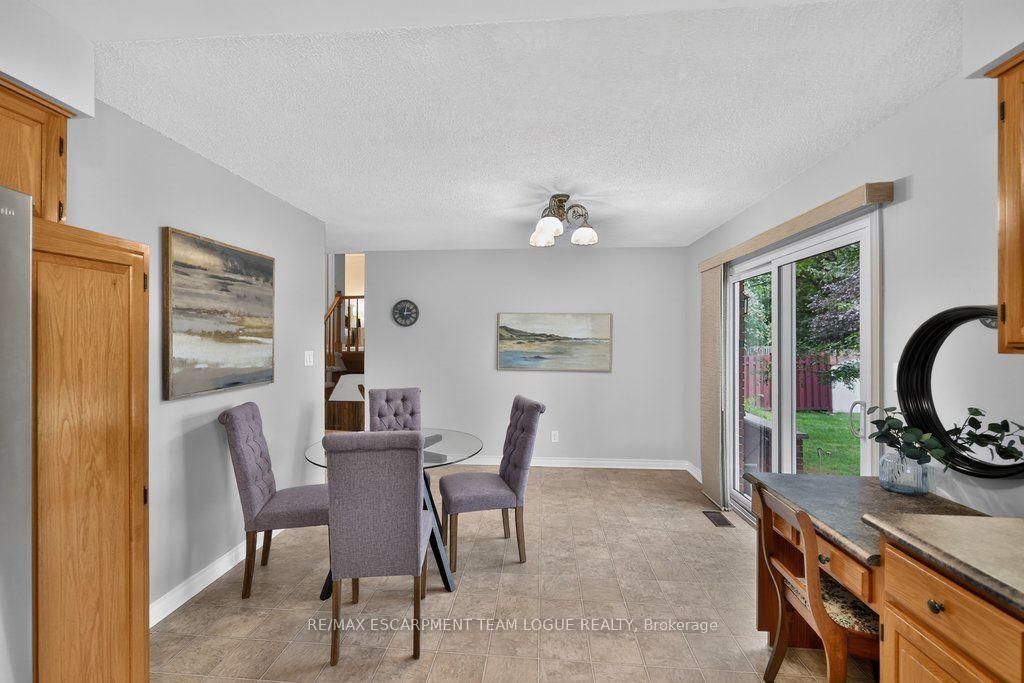 Photo 11 of 3236 First Avenue, Lincoln, Lincoln-Jordan/Vineland — HOMEH