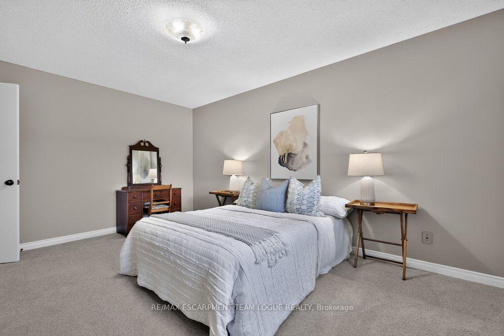 Photo 18 of 3236 First Avenue, Lincoln, Lincoln-Jordan/Vineland — HOMEH