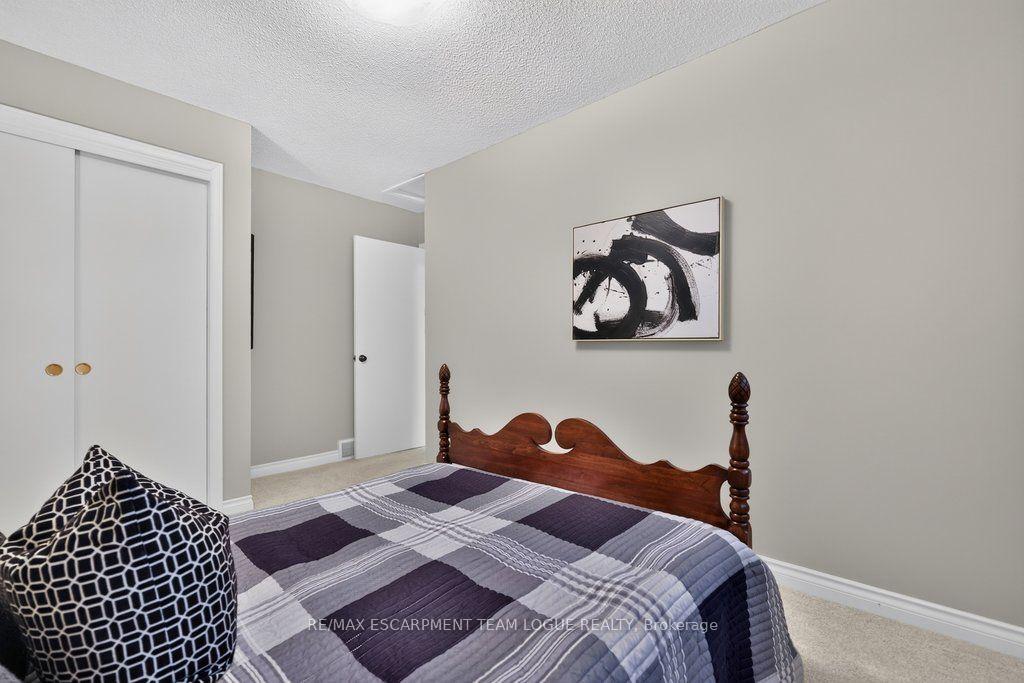 Photo 20 of 3236 First Avenue, Lincoln, Lincoln-Jordan/Vineland — HOMEH