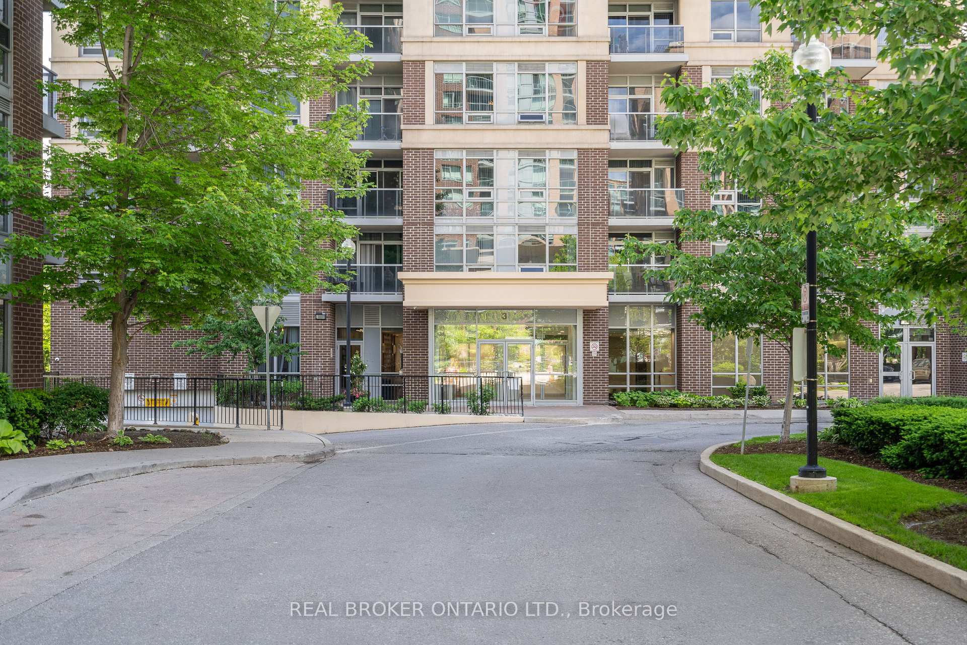 Photo 1 of Unit PH2, 3 Michael Power Place, Etobicoke, Islington-City Centre West — HOMEH