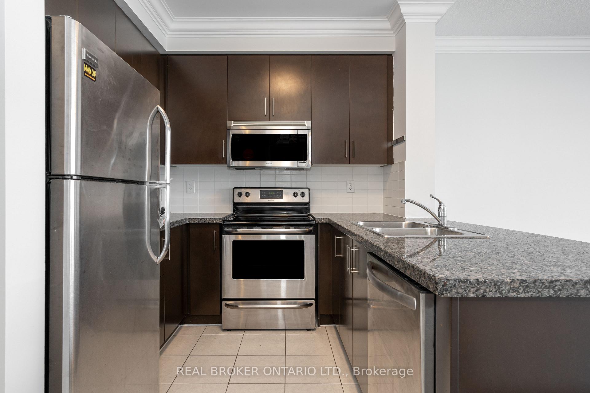Photo 7 of Unit PH2, 3 Michael Power Place, Etobicoke, Islington-City Centre West — HOMEH