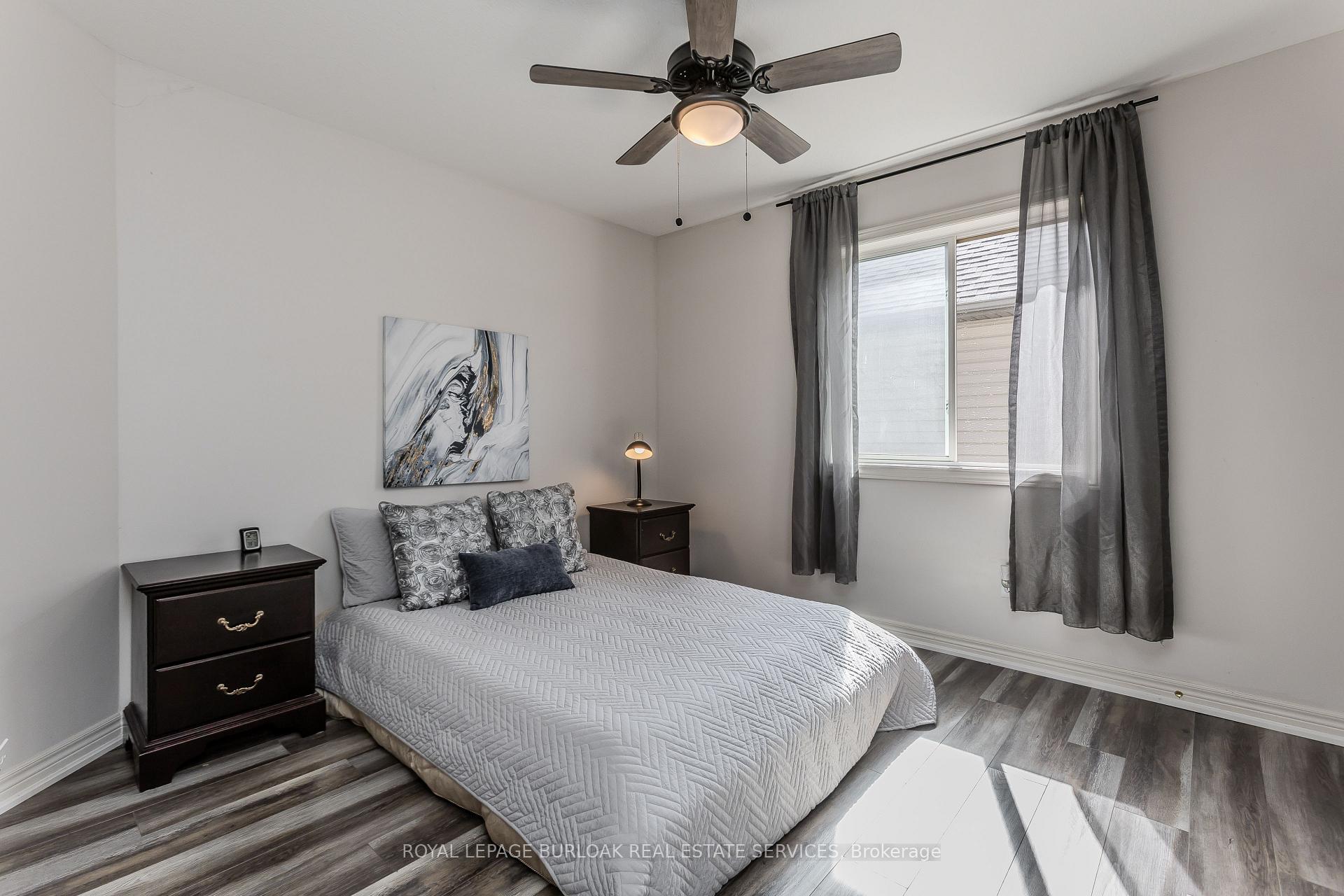 Photo 19 of 32 Great Oak Trail, Hamilton, Binbrook — HOMEH