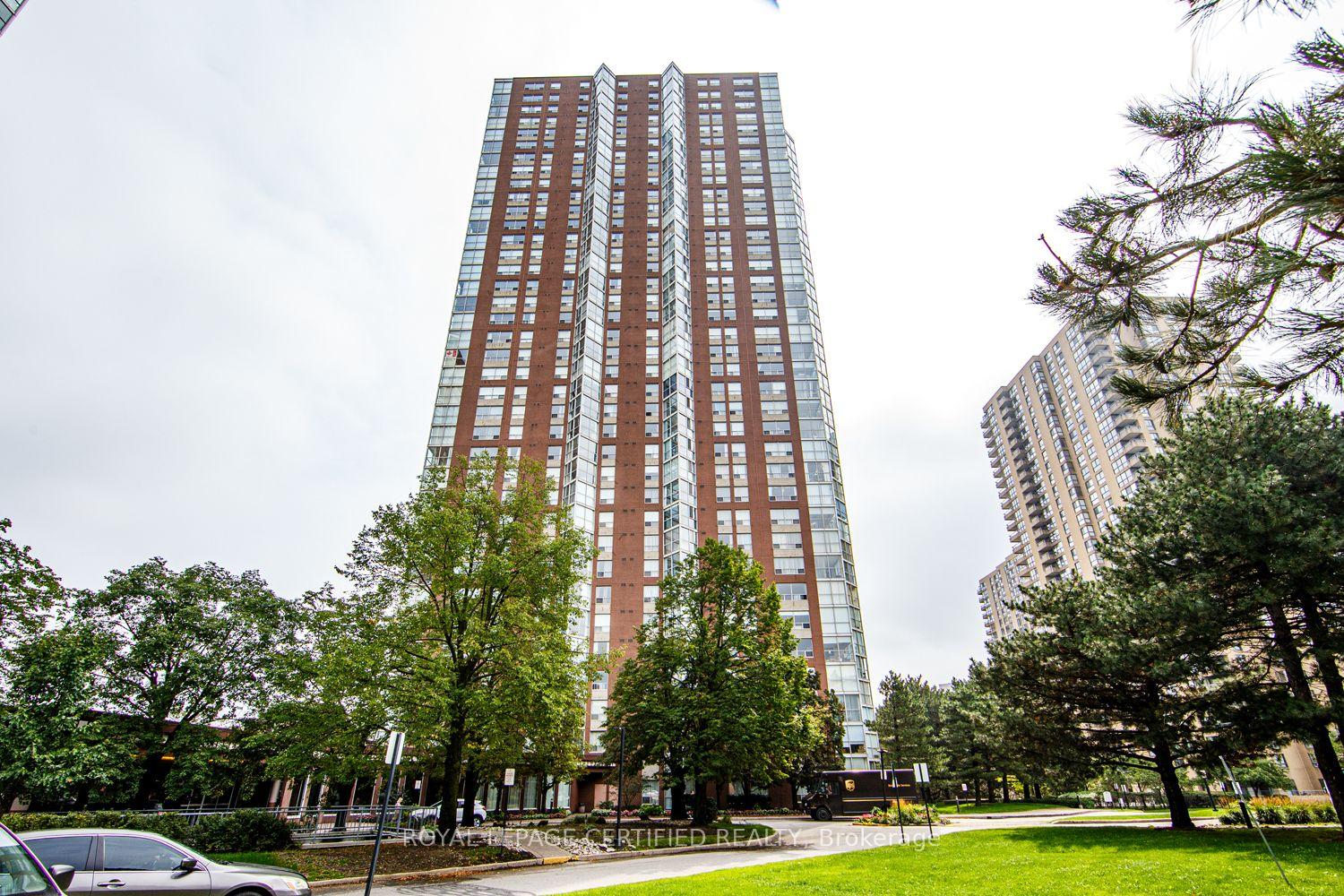 Photo 22 of Unit 1911, 5 Concorde Place, North York, Banbury-Don Mills — HOMEH