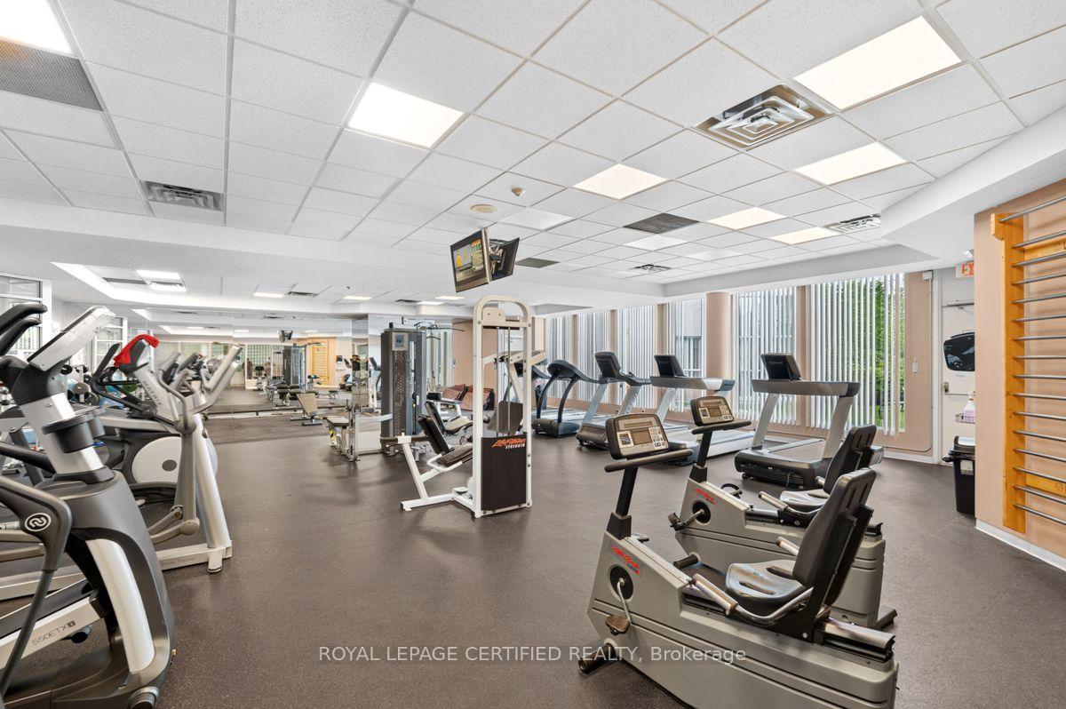 Photo 24 of Unit 1911, 5 Concorde Place, North York, Banbury-Don Mills — HOMEH