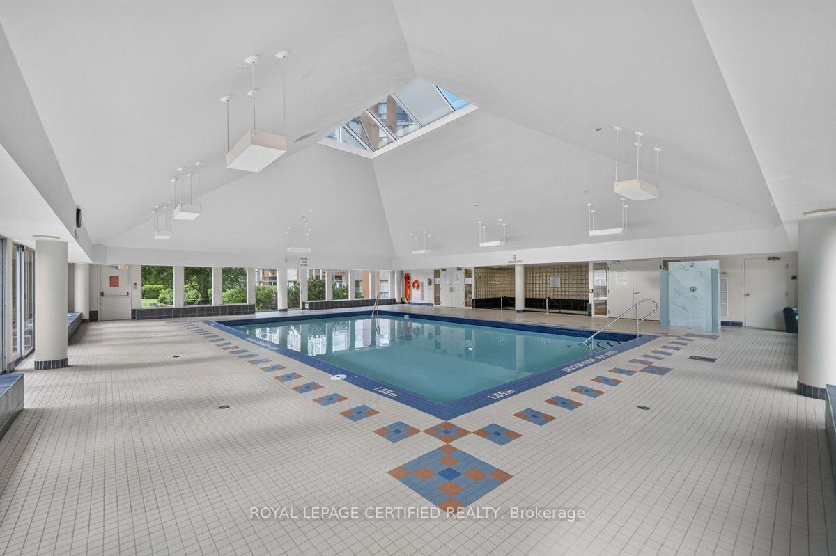 Photo 25 of Unit 1911, 5 Concorde Place, North York, Banbury-Don Mills — HOMEH