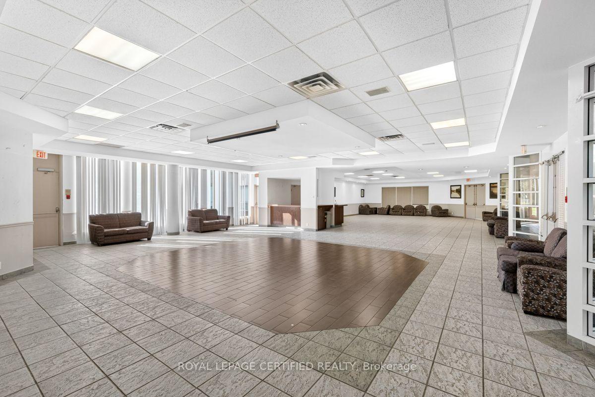 Photo 28 of Unit 1911, 5 Concorde Place, North York, Banbury-Don Mills — HOMEH
