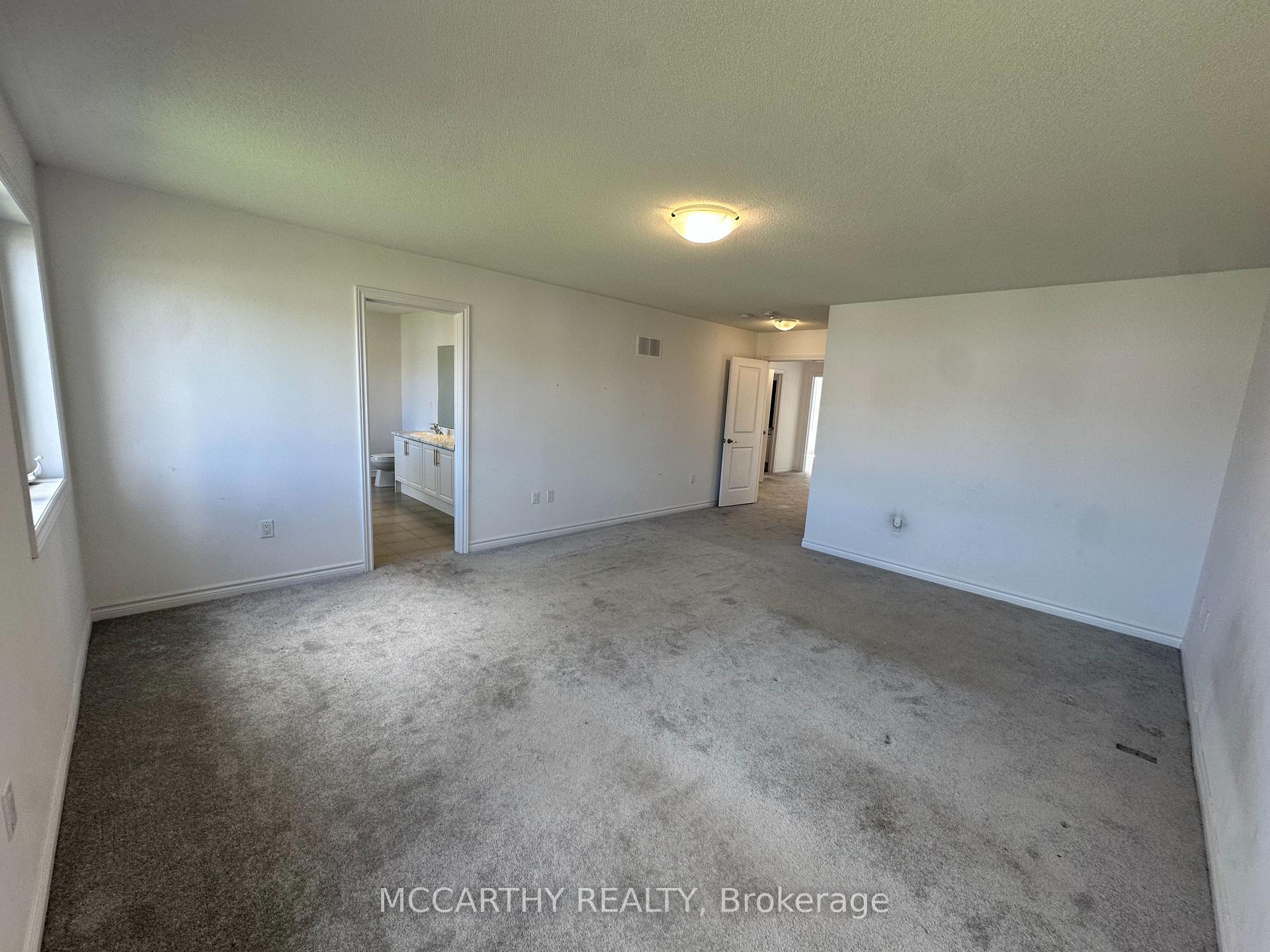 Photo 15 of 324 Moody Street, Southgate — HOMEH
