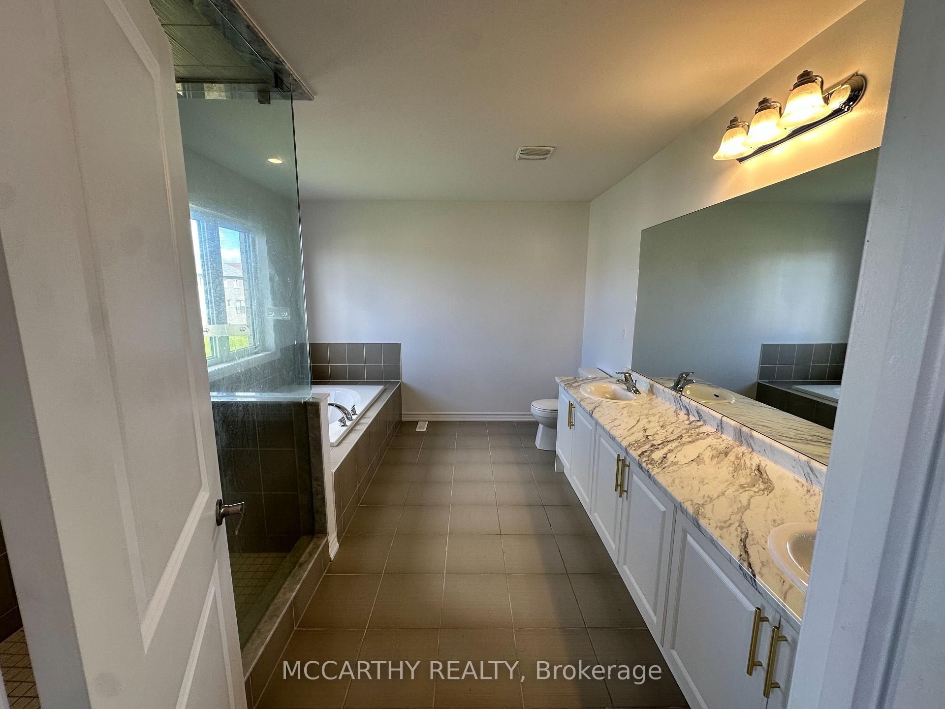 Photo 16 of 324 Moody Street, Southgate — HOMEH