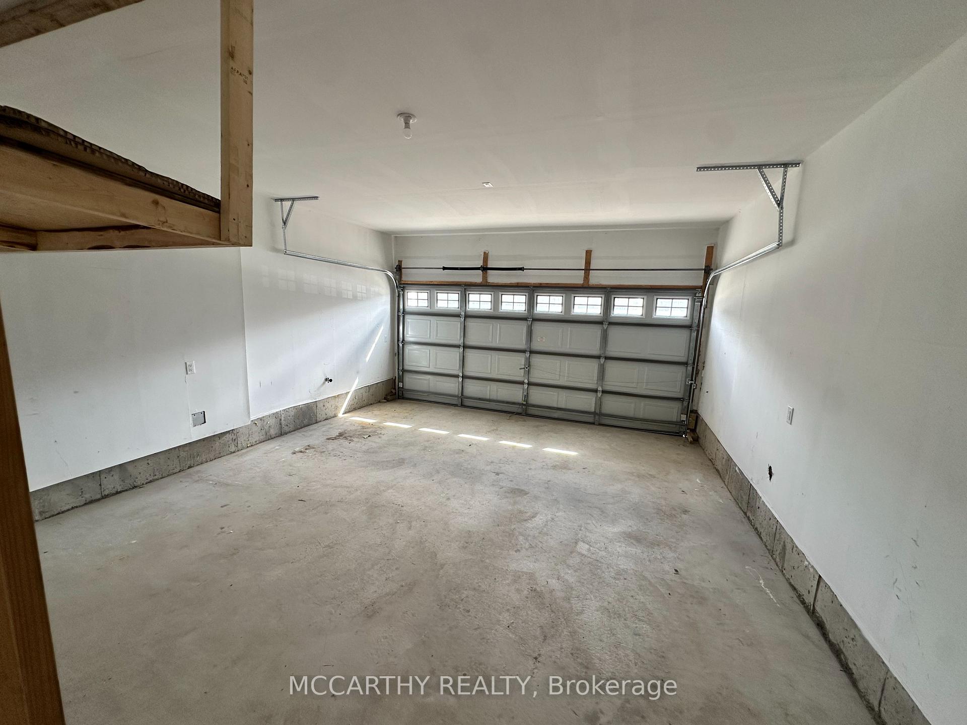Photo 23 of 324 Moody Street, Southgate — HOMEH