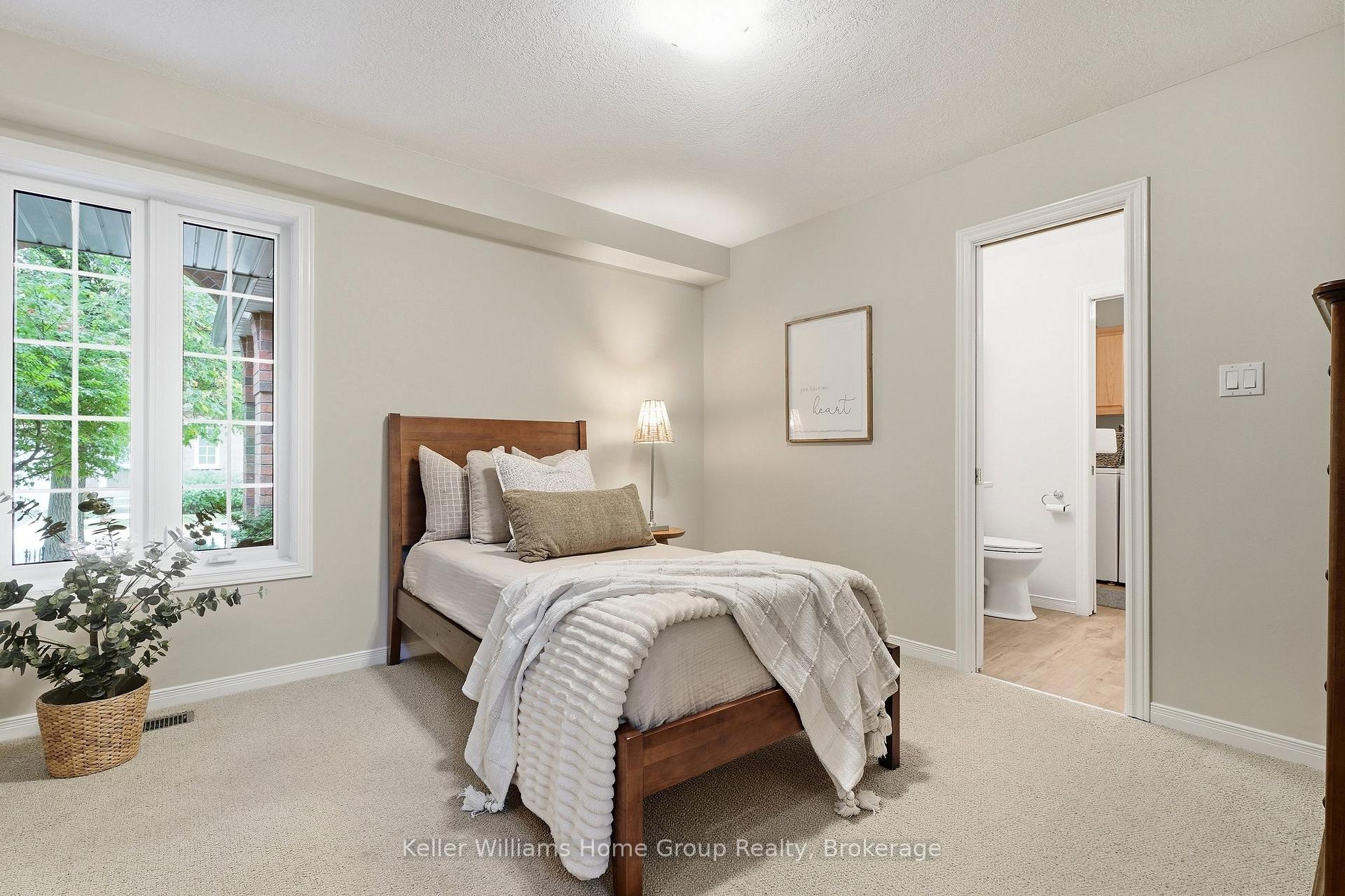 Photo 7 of Unit 20, 784 Gordon Street, Guelph, Kortright East — HOMEH