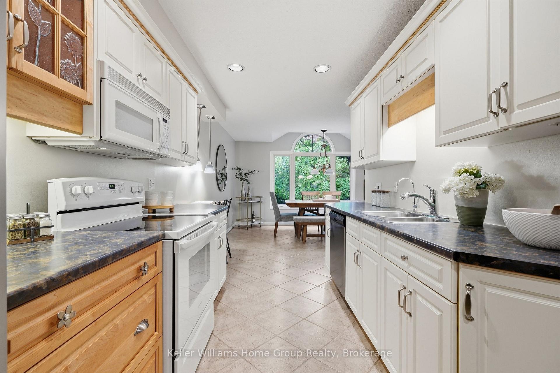 Photo 10 of Unit 20, 784 Gordon Street, Guelph, Kortright East — HOMEH
