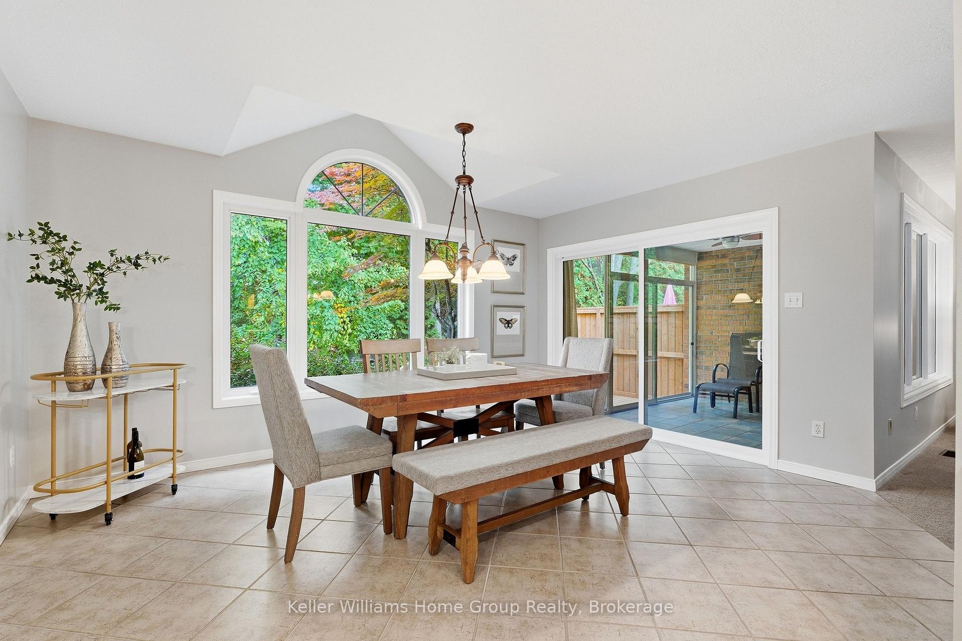 Photo 14 of Unit 20, 784 Gordon Street, Guelph, Kortright East — HOMEH