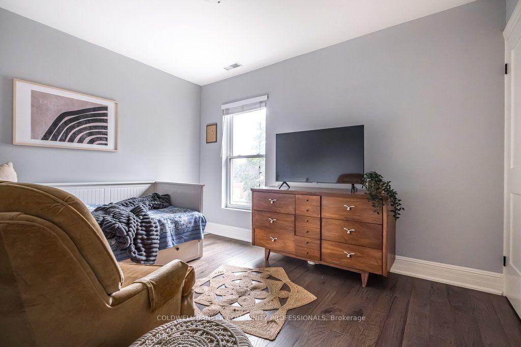 Photo 35 of 132 Herkimer Street, Hamilton, Durand — HOMEH