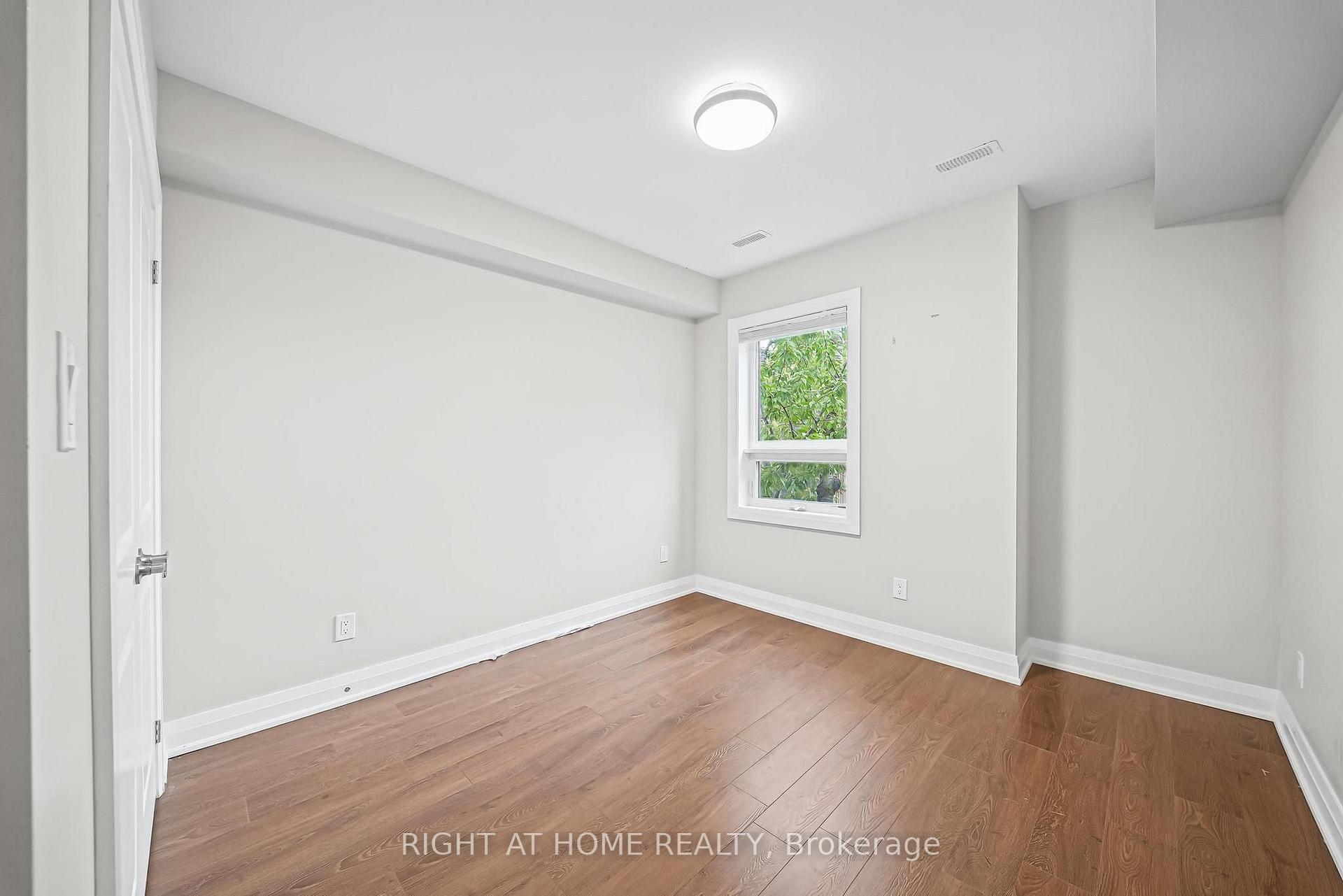 Photo 14 of Unit 4, 31 Alma Avenue, Toronto, Little Portugal — HOMEH