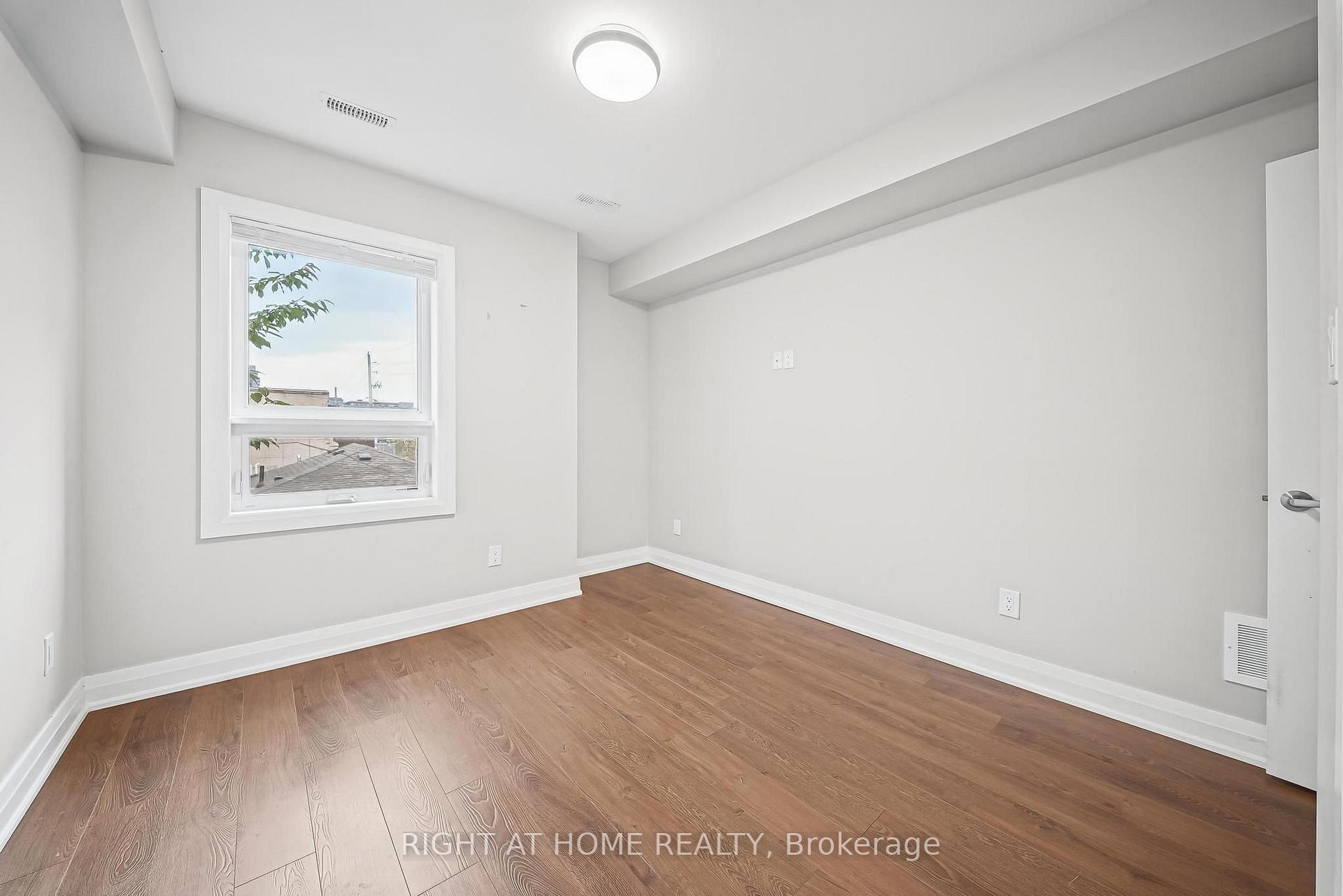 Photo 16 of Unit 4, 31 Alma Avenue, Toronto, Little Portugal — HOMEH